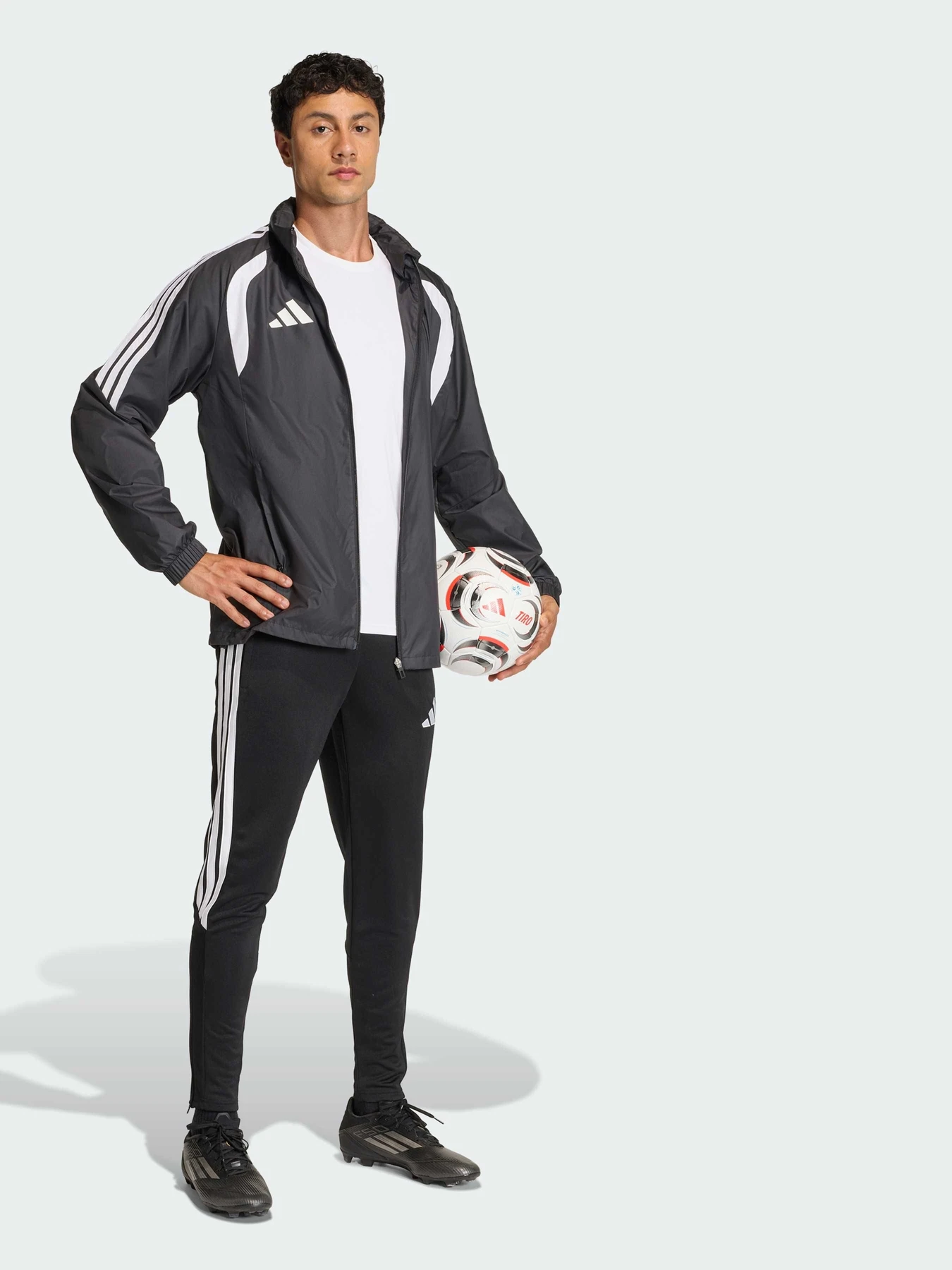 Куртки и дубленки Adidas Tiro модель JY9733 Фото