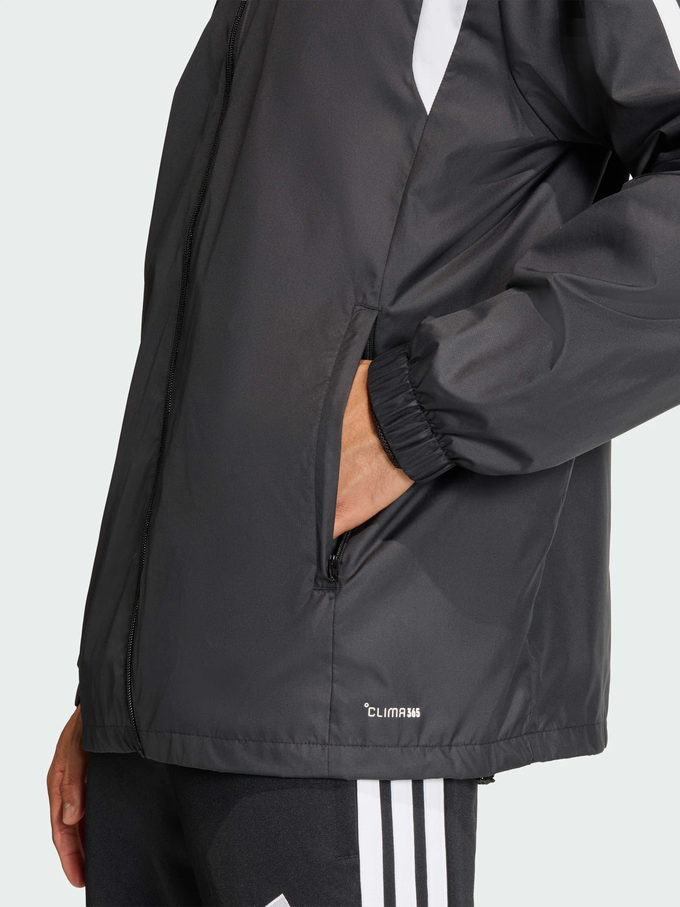 Куртки и дубленки Adidas Tiro модель JY9733 Фото