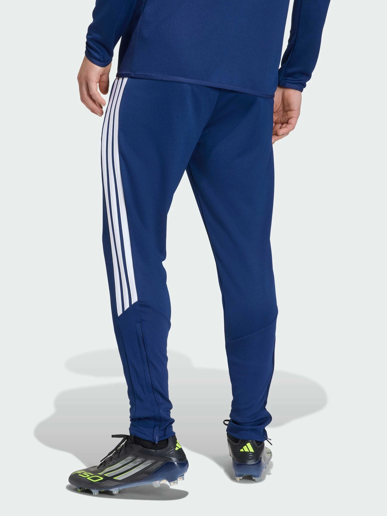 Штани Adidas Tiro модель JY7229 Штани Adidas Tiro модель JY7229 Фото