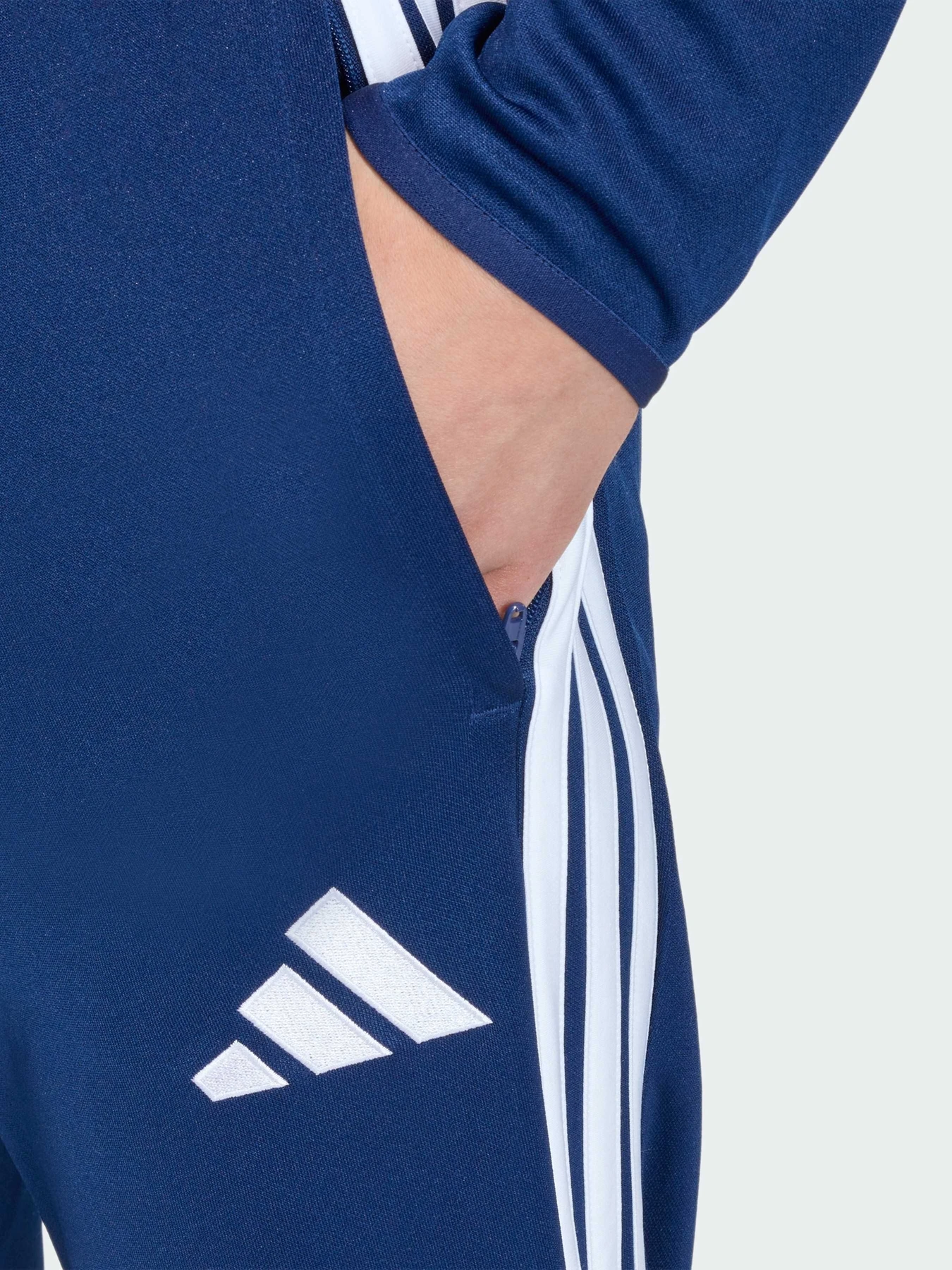 Штани Adidas Tiro модель JY7229 Штани Adidas Tiro модель JY7229 Фото