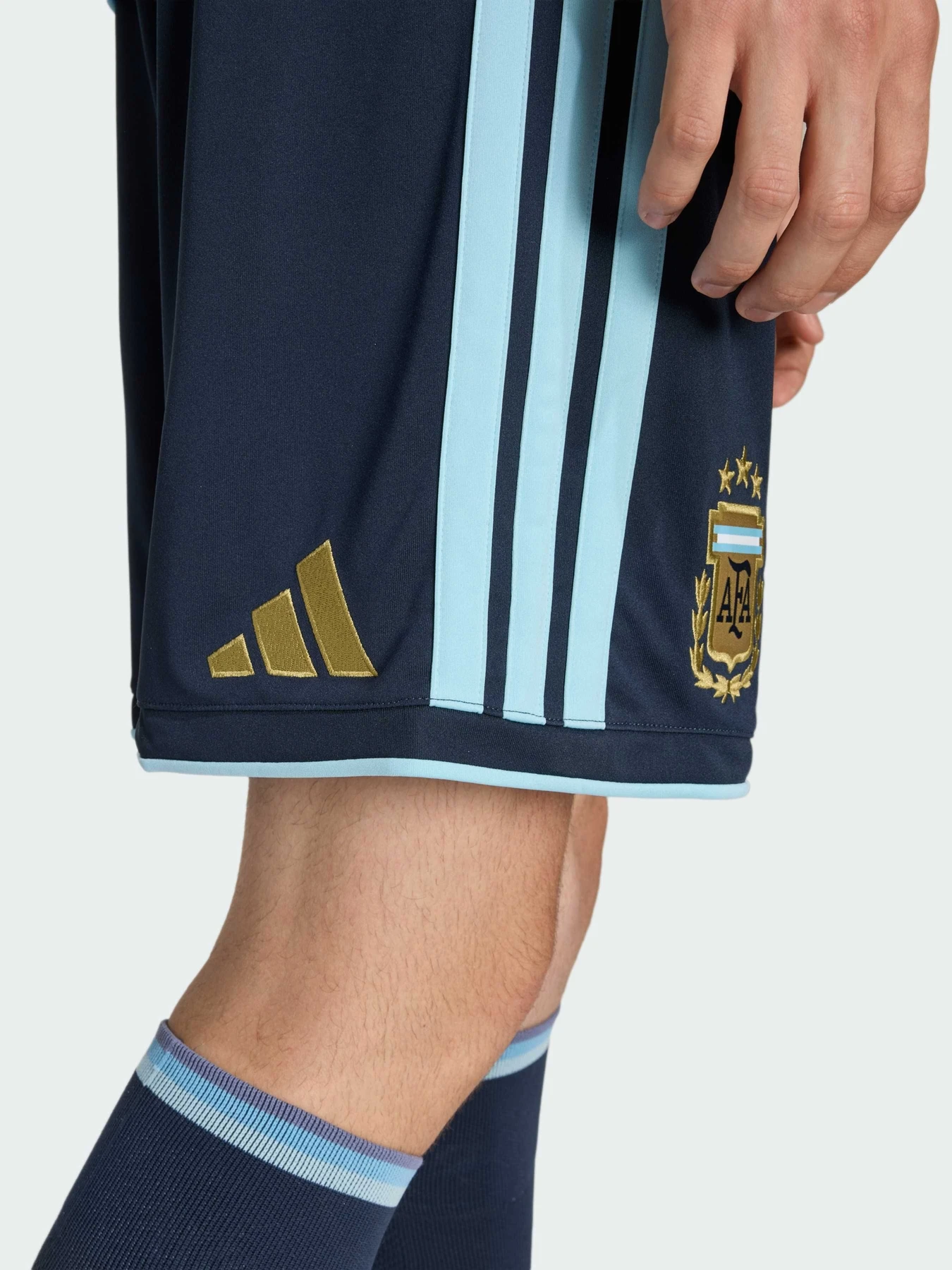 Шорты Adidas модель JM1325 Шорты Adidas модель JM1325 Фото