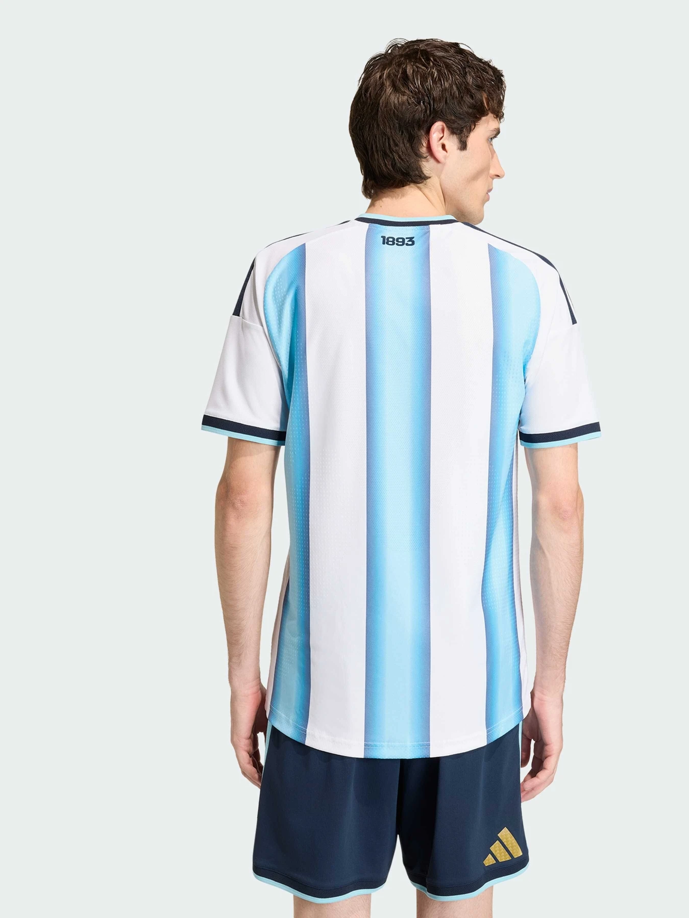 Футболки і поло Adidas модель JM5897 Фото