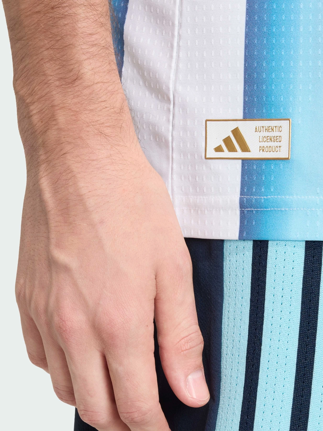 Футболки і поло Adidas модель JM5897 Фото
