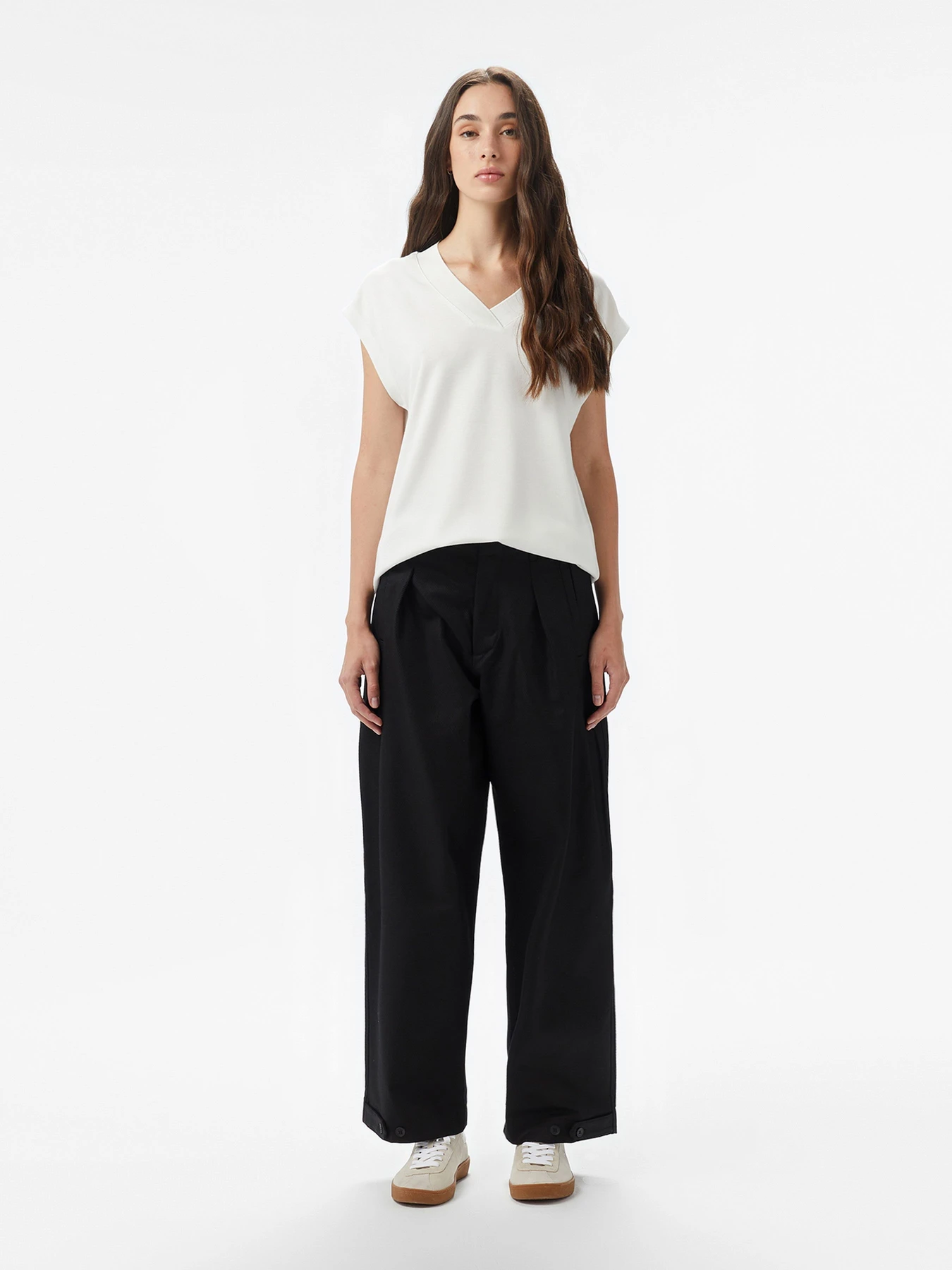 Брюки Lacoste модель HF2605031 Брюки Lacoste модель HF2605031 Фото