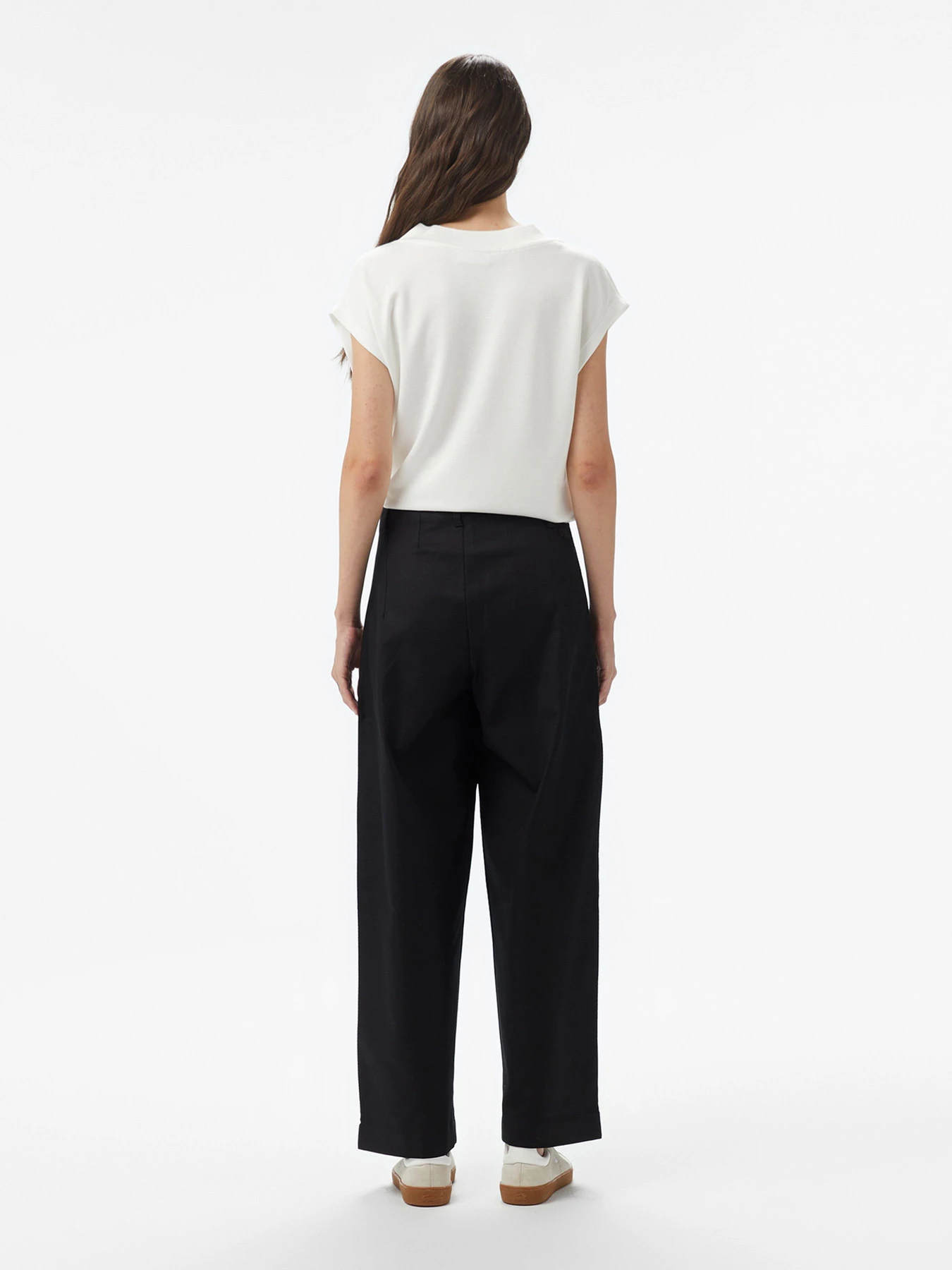 Брюки Lacoste модель HF2605031 Брюки Lacoste модель HF2605031 Фото