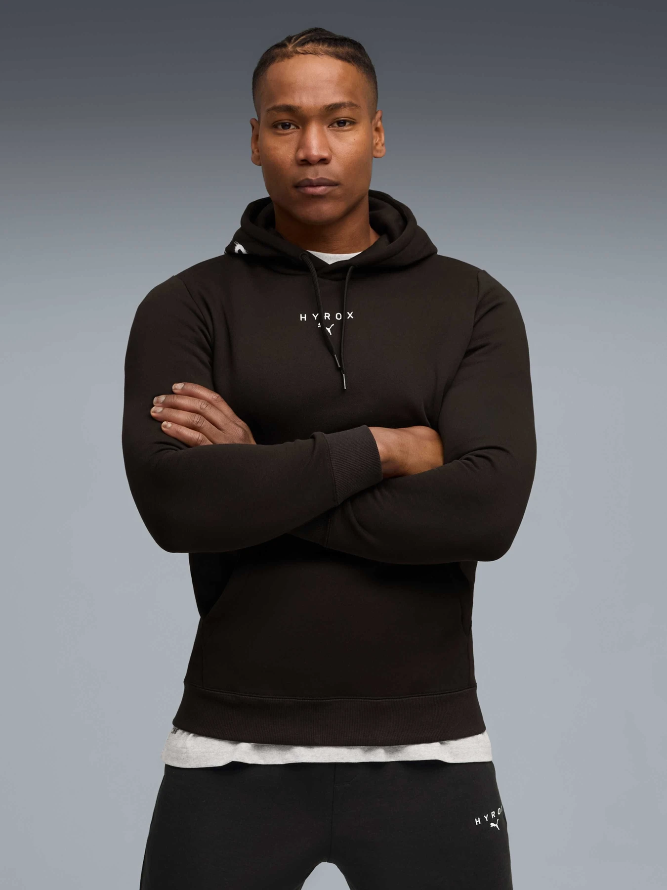 Худи и свитшоты PUMA M Hyrox Heavyweight Hoodie модель 527702 Худи и свитшоты PUMA M Hyrox Heavyweight Hoodie модель 527702 Фото