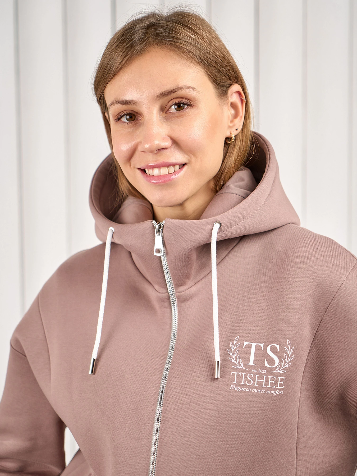 Костюми Tishee модель TS-00120 Костюми Tishee модель TS-00120 Фото