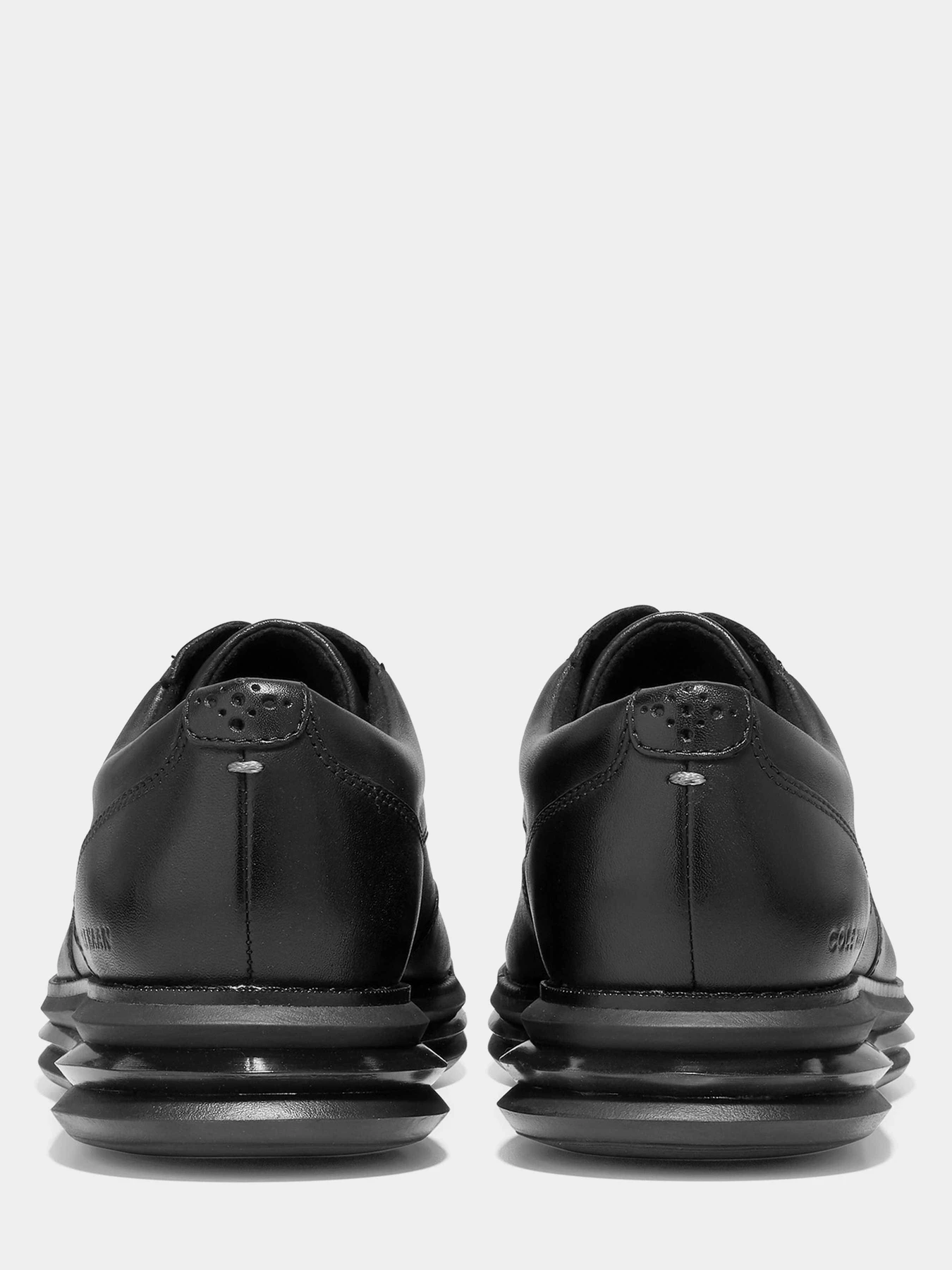 Туфли и лоферы Cole Haan модель C33537 Фото