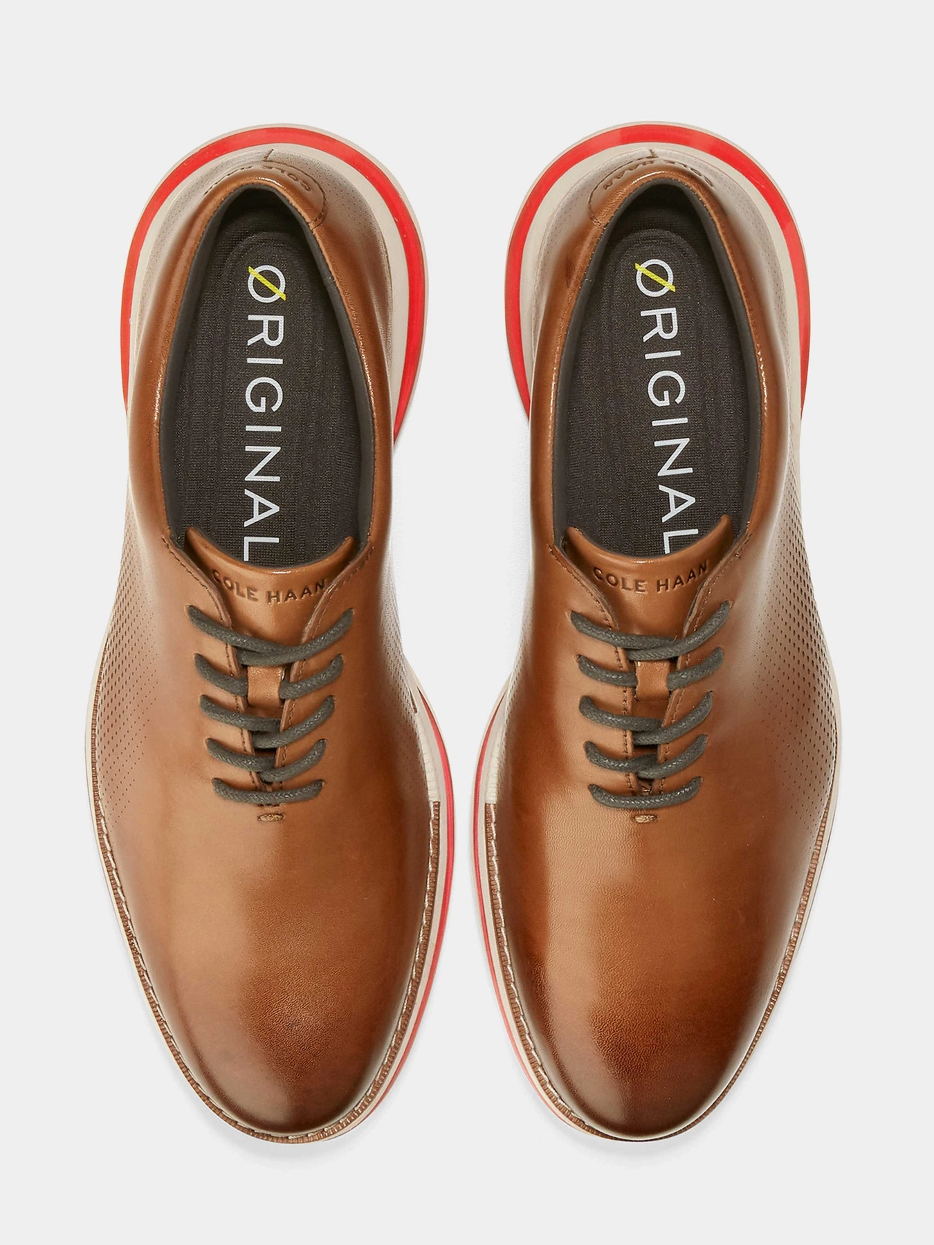 Туфли и лоферы Cole Haan модель C33530 Фото