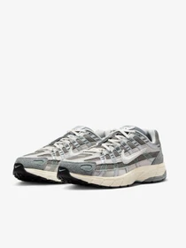 Кроссовки NIKE модель FN7509.029 Фото
