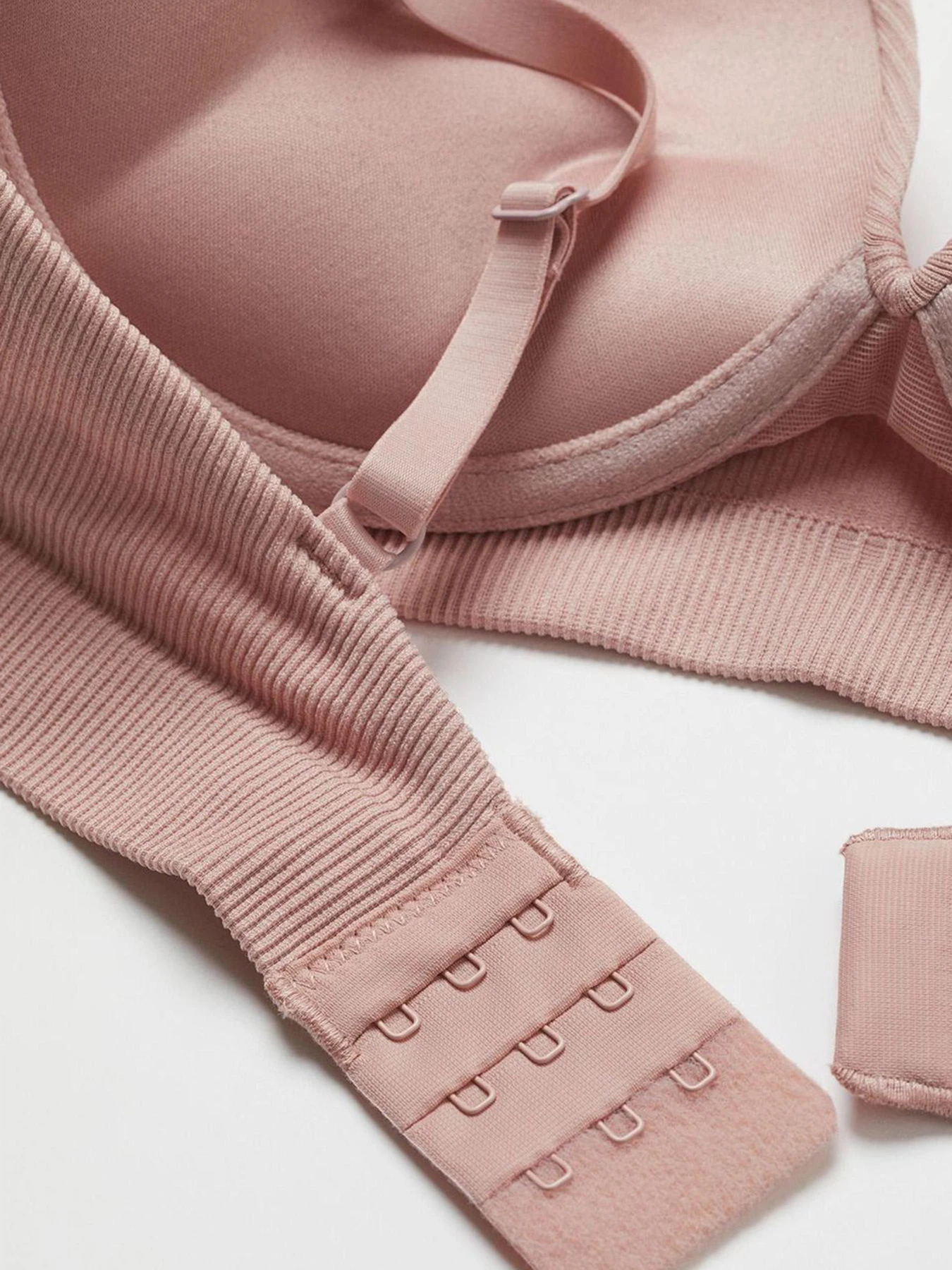 Нижнее белье H&M модель 9233683wer_Пудровый Фото