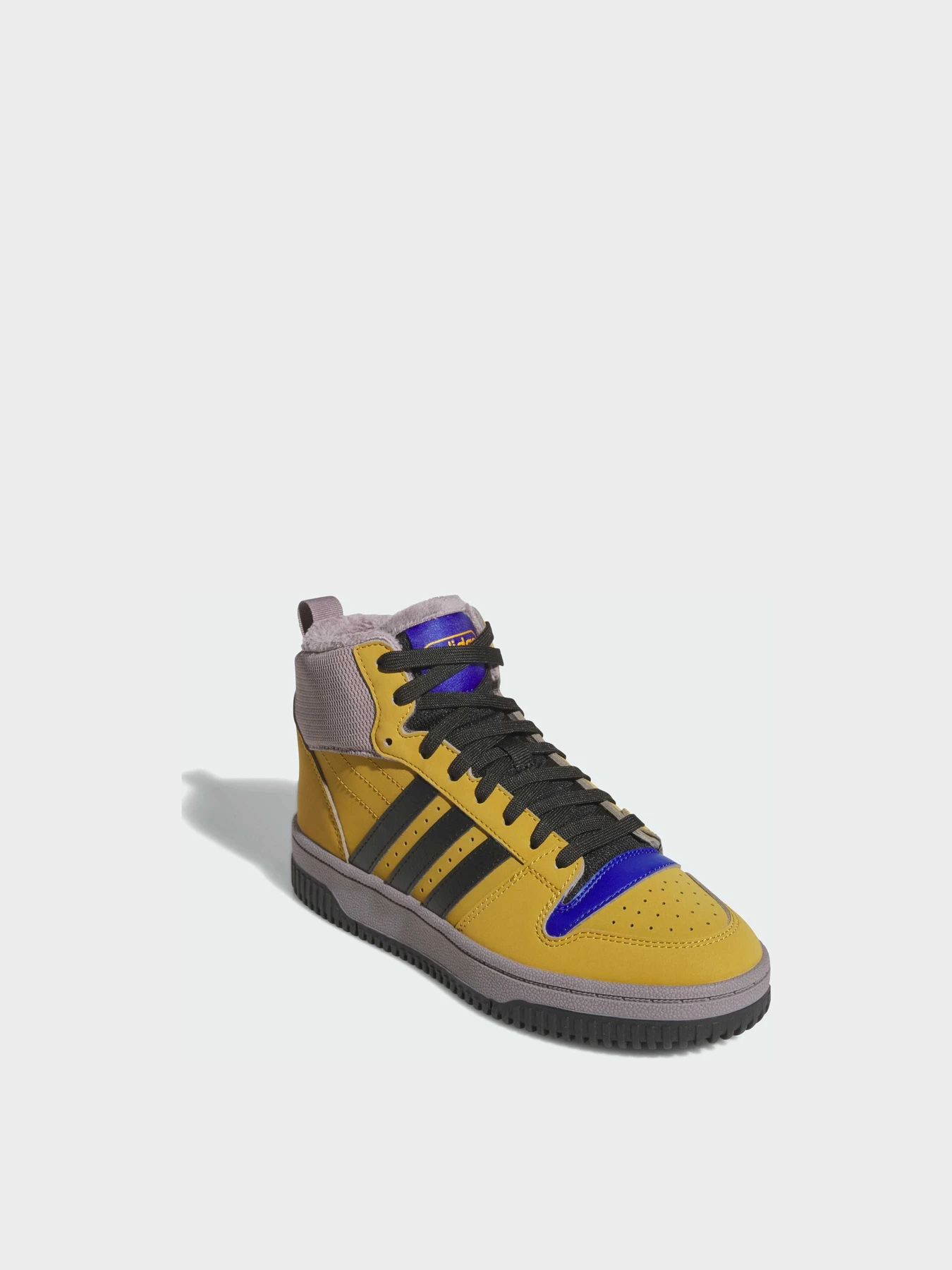 Кроссовки Adidas модель JQ0140 Фото