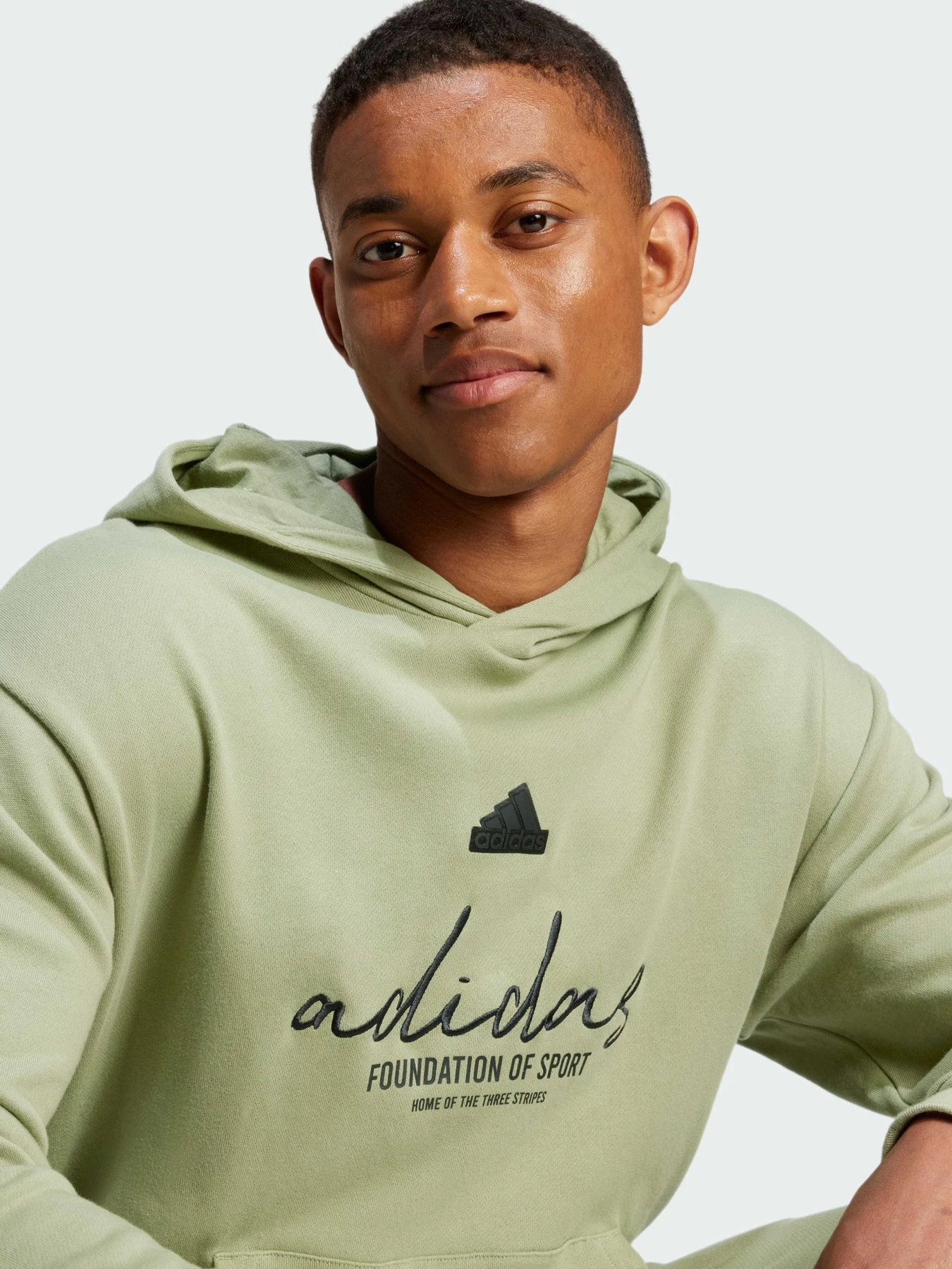 Худі та світшоти Adidas модель IW3535 Худі та світшоти Adidas модель IW3535 Фото