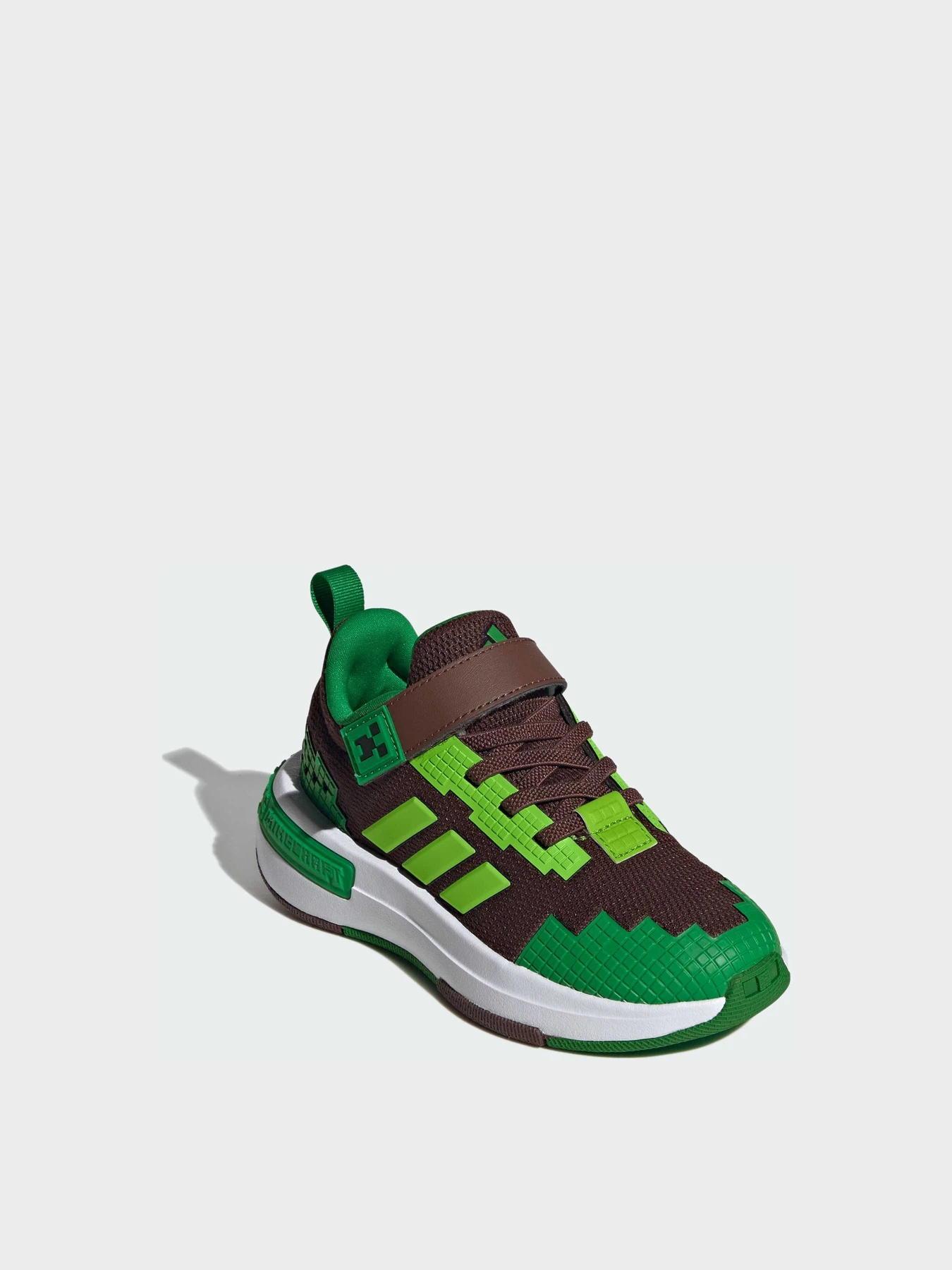 Кросівки Adidas модель JR1969 Кросівки Adidas модель JR1969 Фото