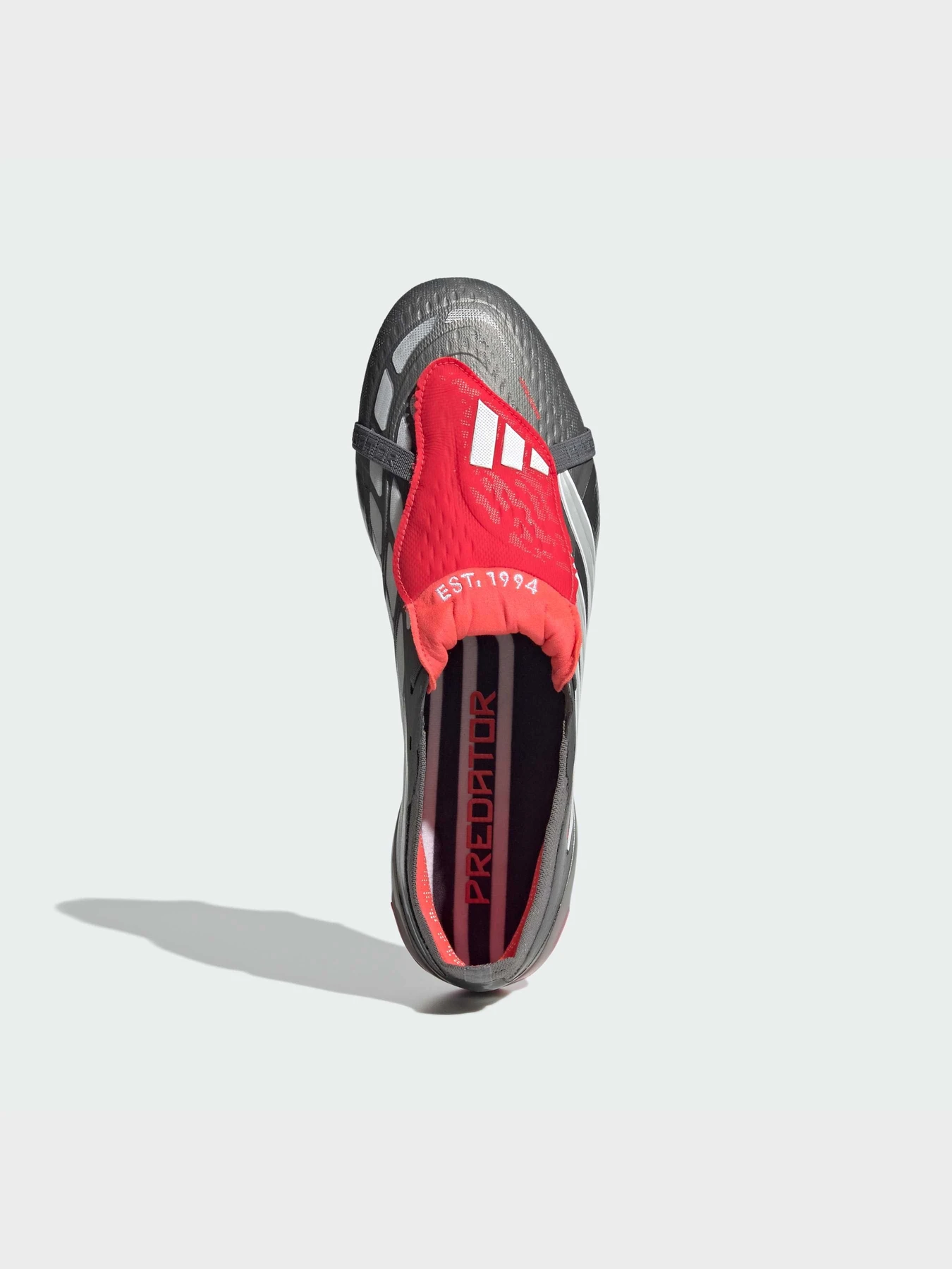 Кросівки Adidas Predator модель JS0379 Кросівки Adidas Predator модель JS0379 Фото