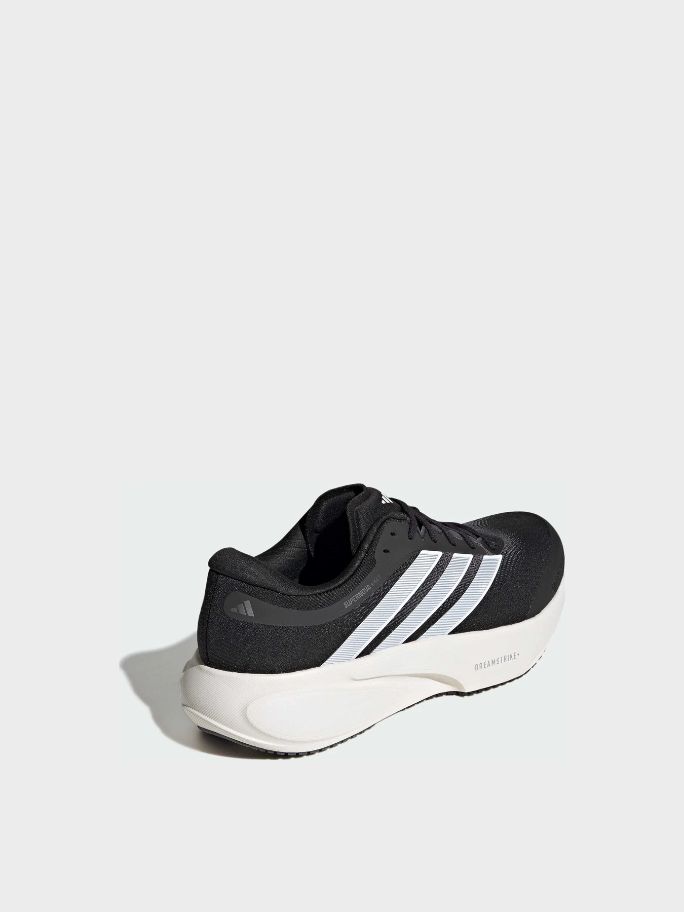 Кроссовки Adidas Supernova модель JQ8502 Кроссовки Adidas Supernova модель JQ8502 Фото