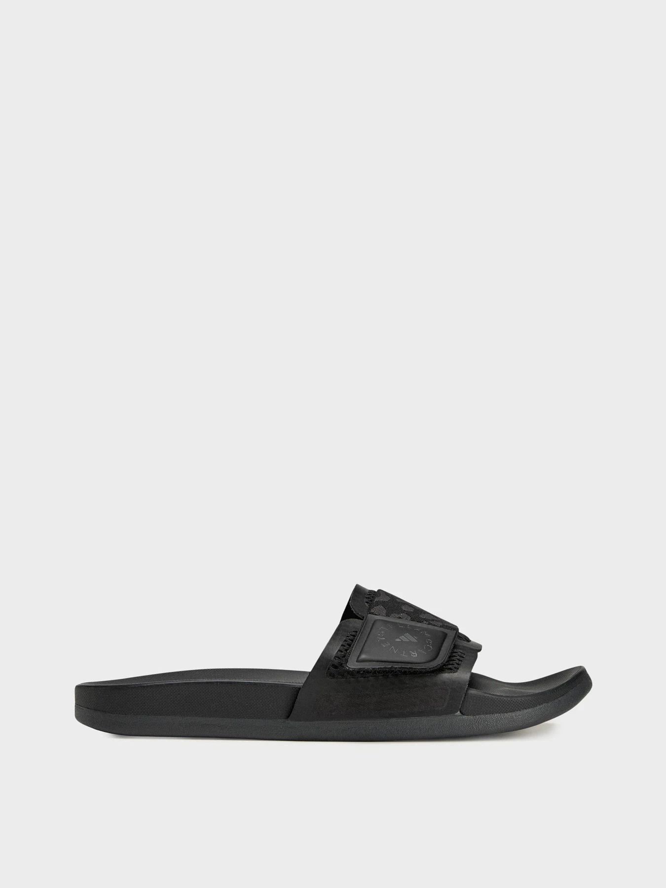 Шлёпанцы Adidas модель JQ9182 Шлёпанцы Adidas модель JQ9182 Фото