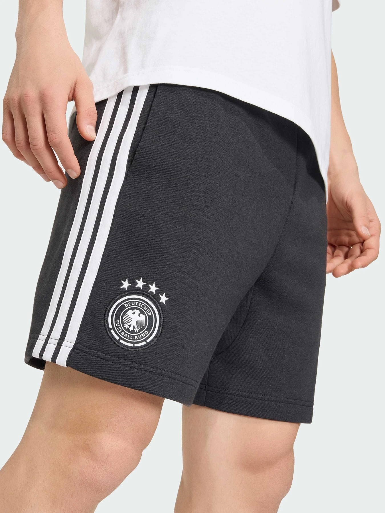 Шорты Adidas модель JZ9353 Фото