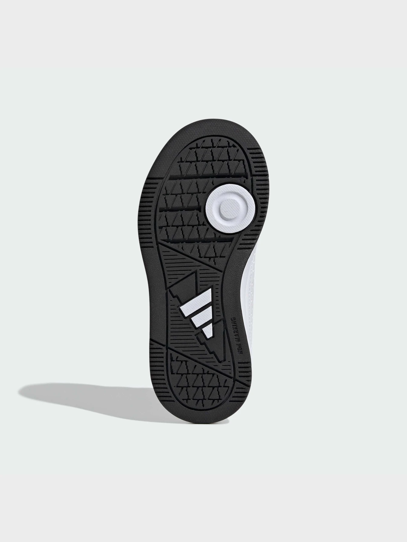 Кроссовки Adidas модель JQ1843 Кроссовки Adidas модель JQ1843 Фото