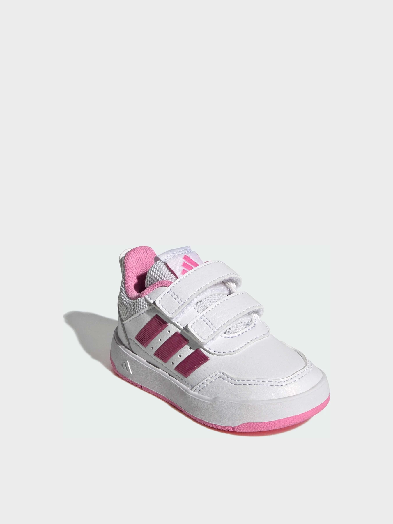 Кроссовки Adidas модель JQ1853 Кроссовки Adidas модель JQ1853 Фото