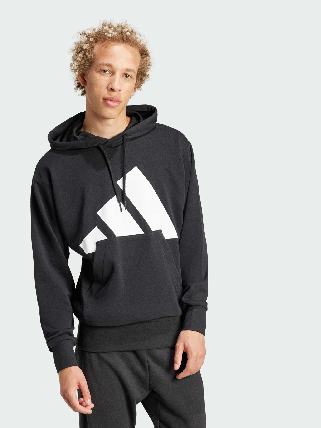 Худи и свитшоты Adidas модель IN6164 Худи и свитшоты Adidas модель IN6164 Фото