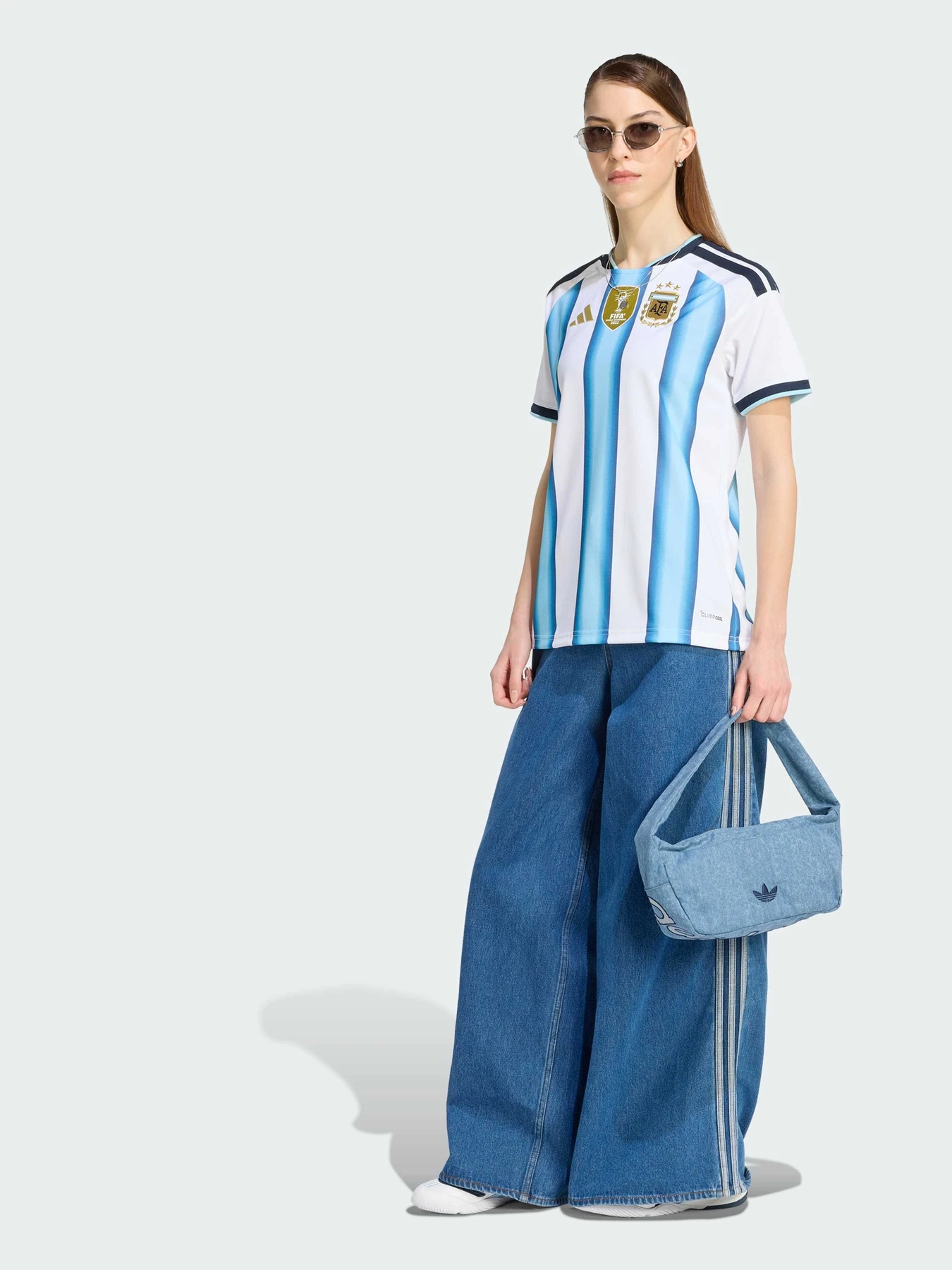 Футболки и поло Adidas модель KA8125 Футболки и поло Adidas модель KA8125 Фото