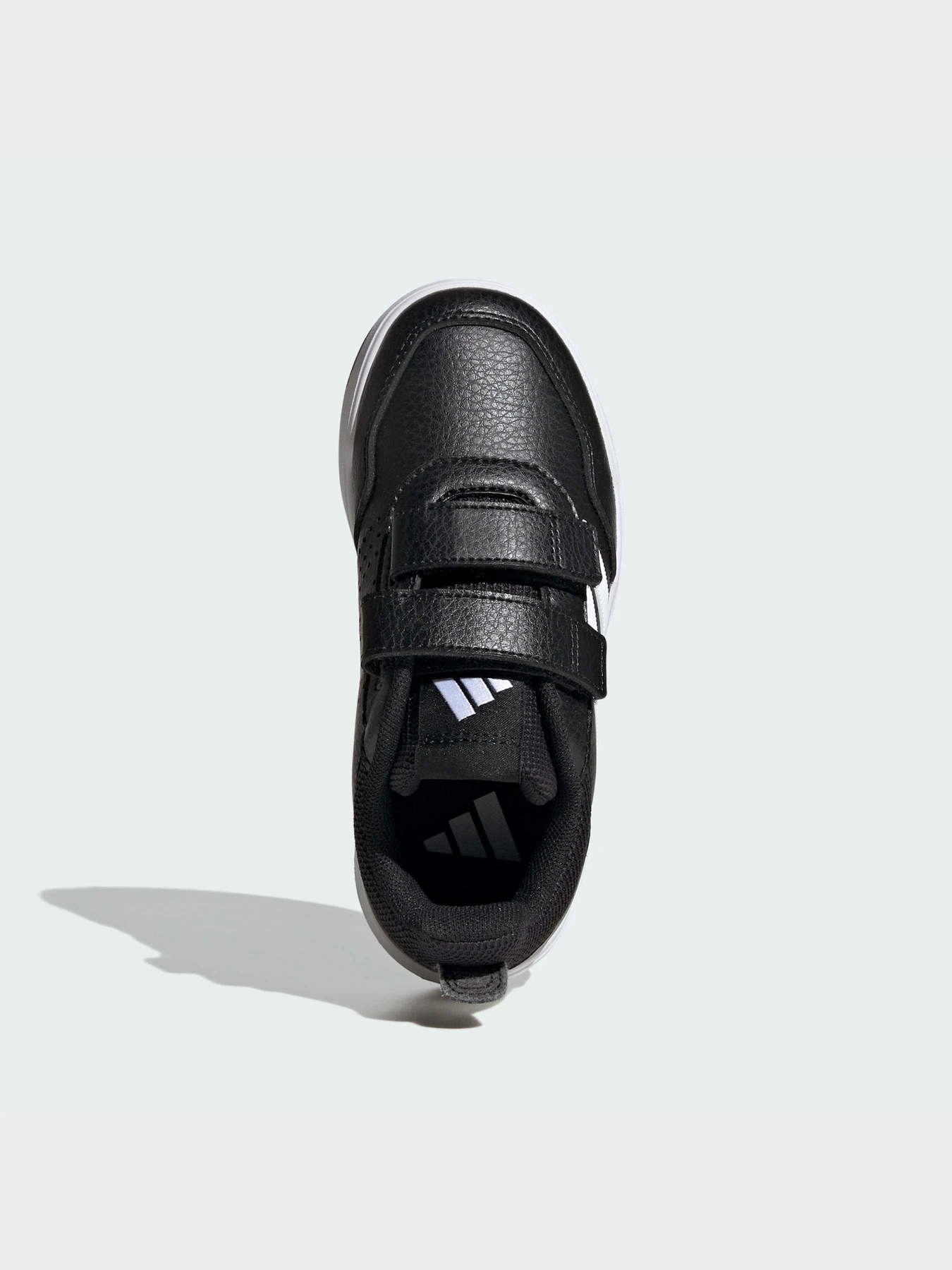 Кроссовки Adidas модель JQ1842 Кроссовки Adidas модель JQ1842 Фото
