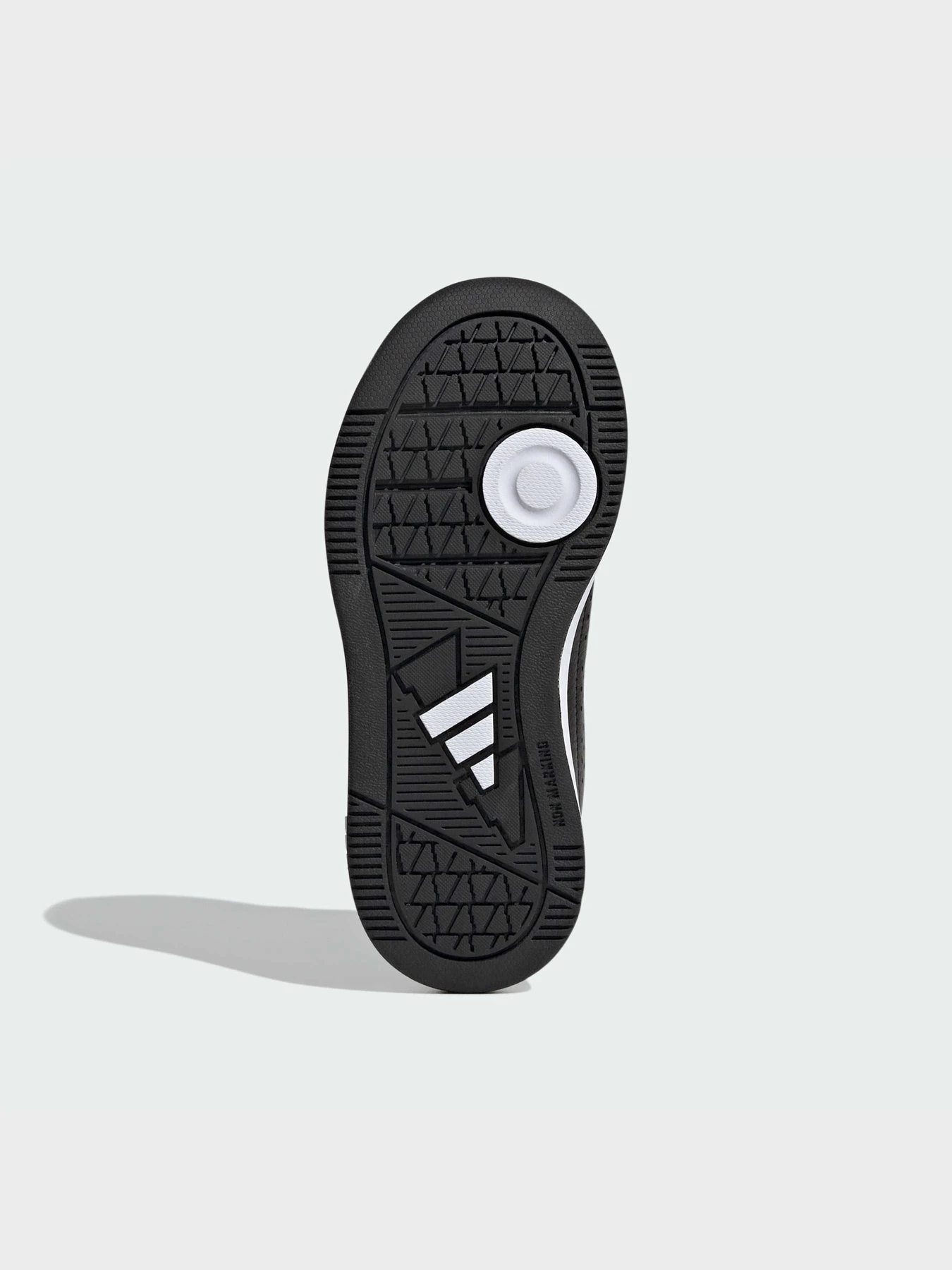 Кроссовки Adidas модель JQ1842 Кроссовки Adidas модель JQ1842 Фото