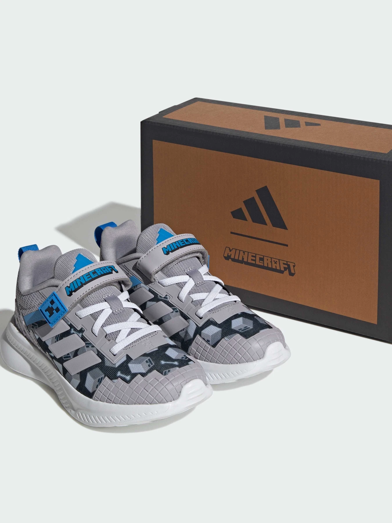 Кроссовки Adidas Fortarun модель JR1945 Кроссовки Adidas Fortarun модель JR1945 Фото