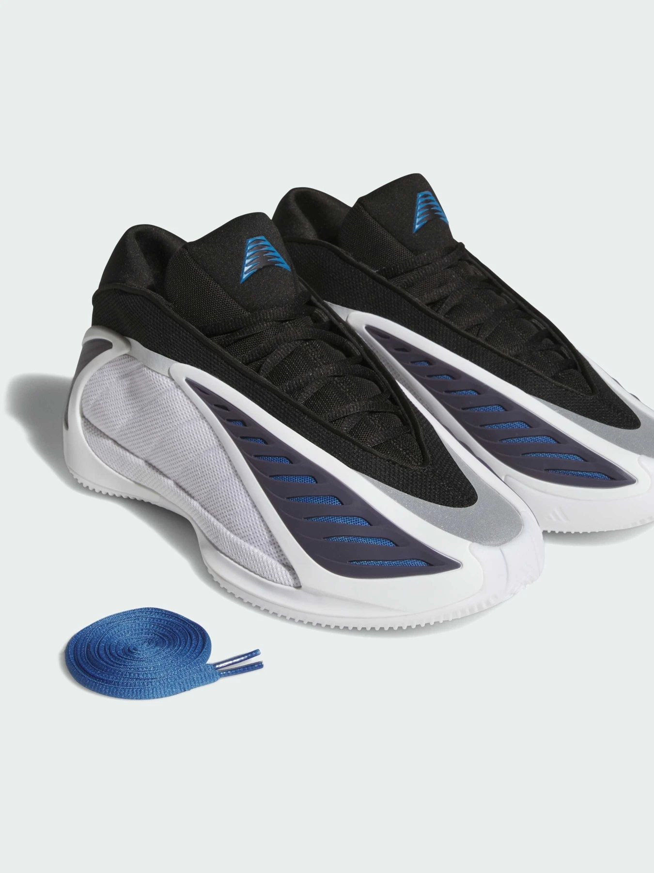 Кроссовки Adidas модель JQ9493 Фото