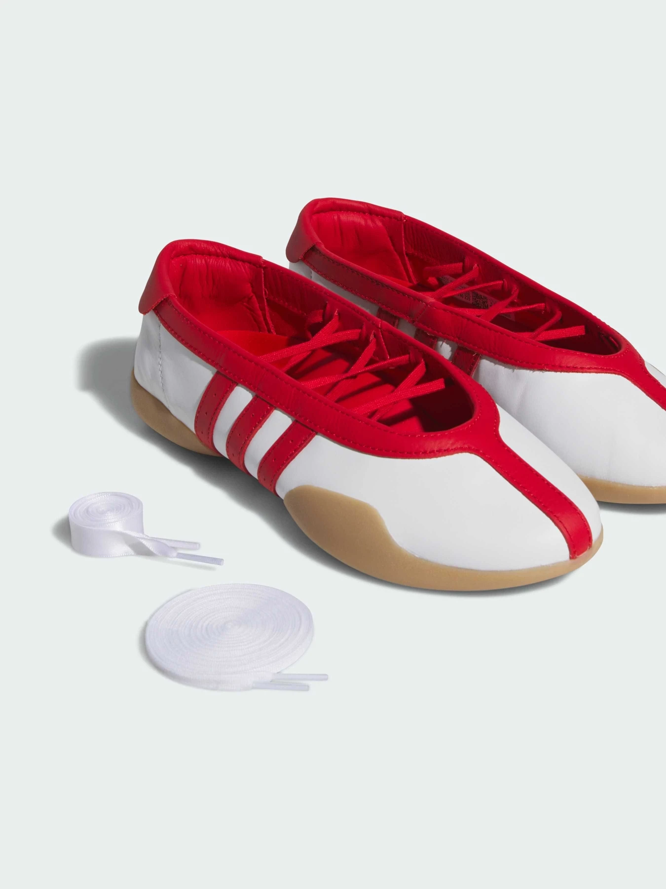 Туфли и лоферы Adidas модель JQ0960 Туфли и лоферы Adidas модель JQ0960 Фото