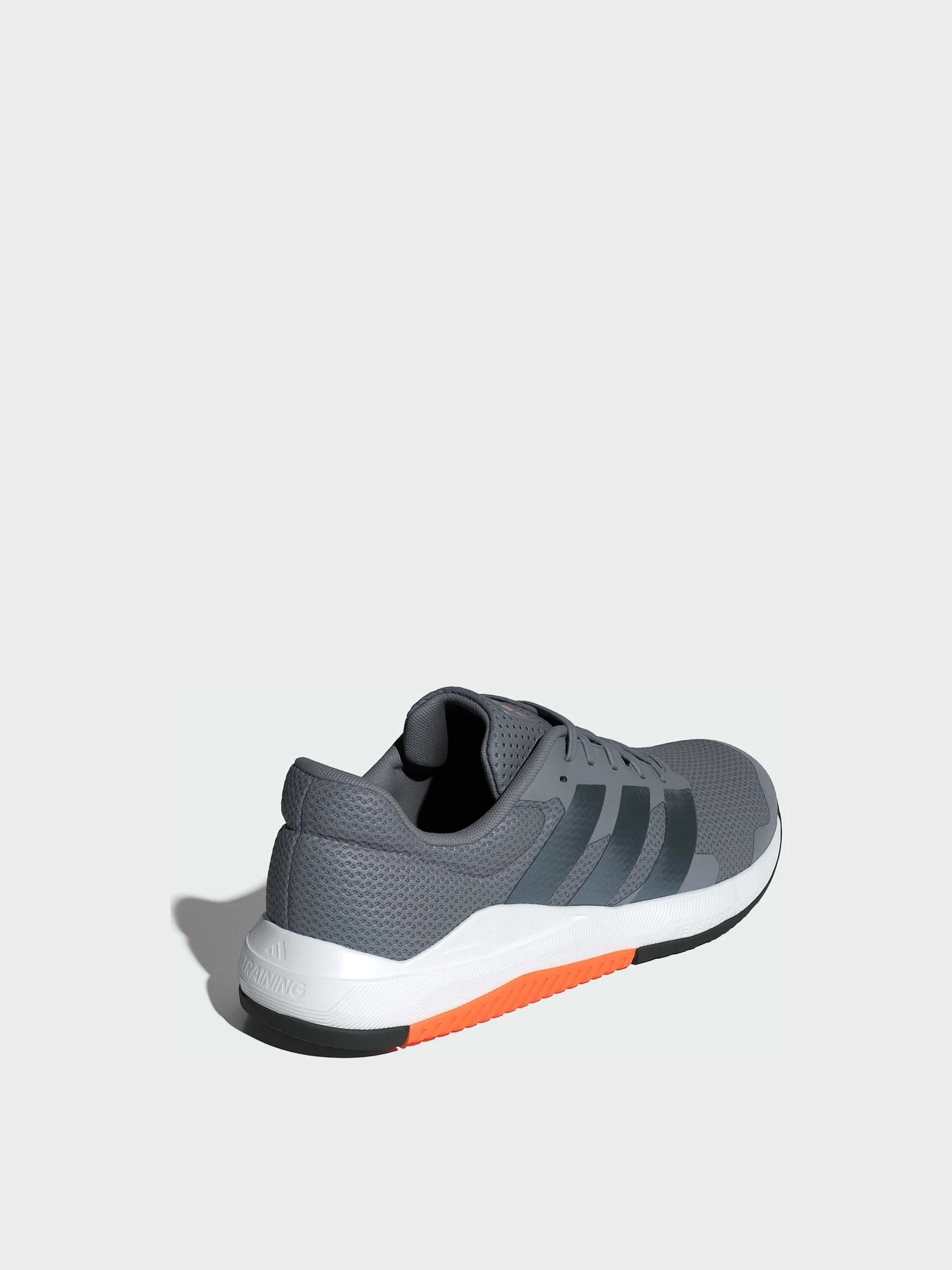 Кроссовки Adidas модель JQ1449 Кроссовки Adidas модель JQ1449 Фото