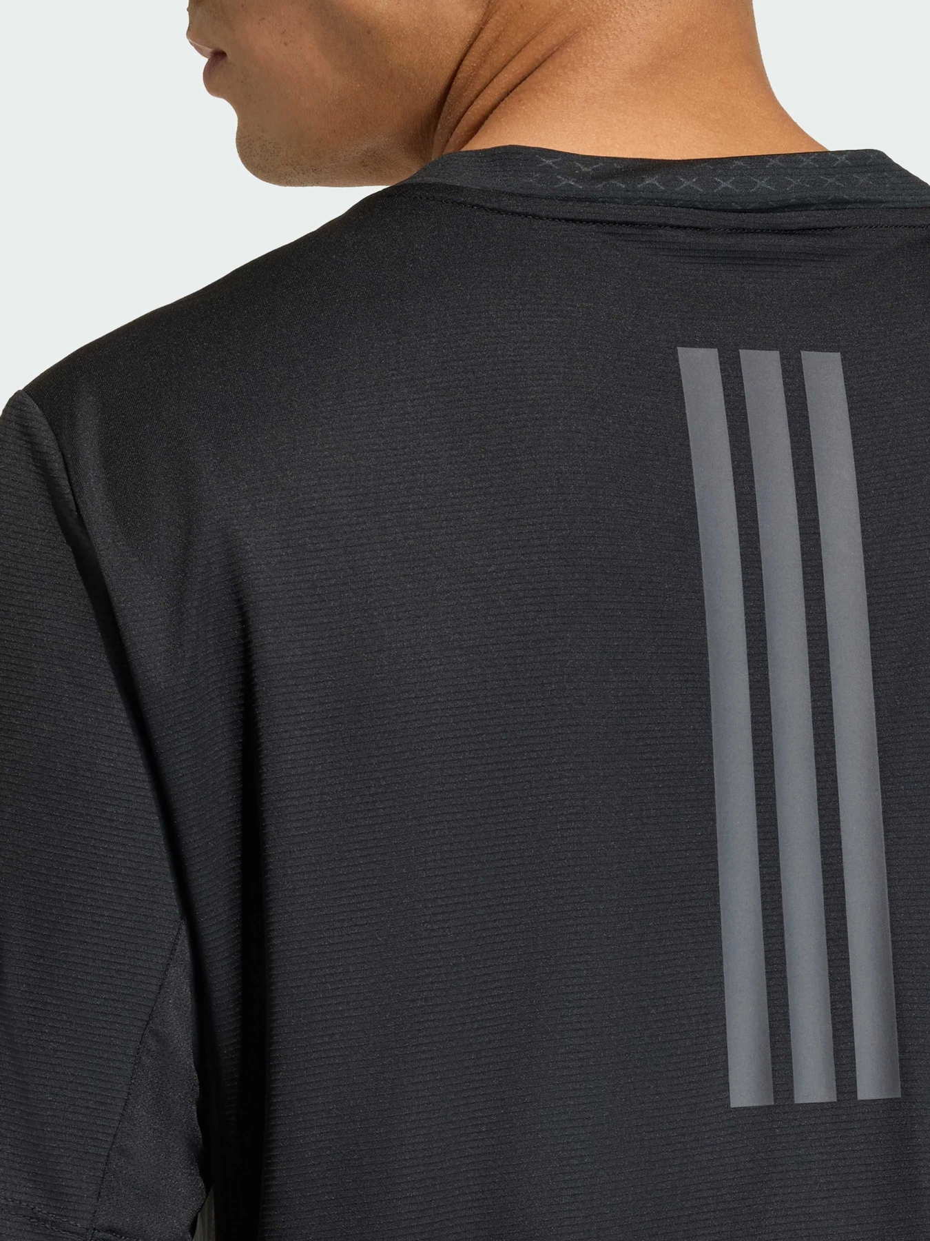 Футболки и поло Adidas модель KE9937 Футболки и поло Adidas модель KE9937 Фото