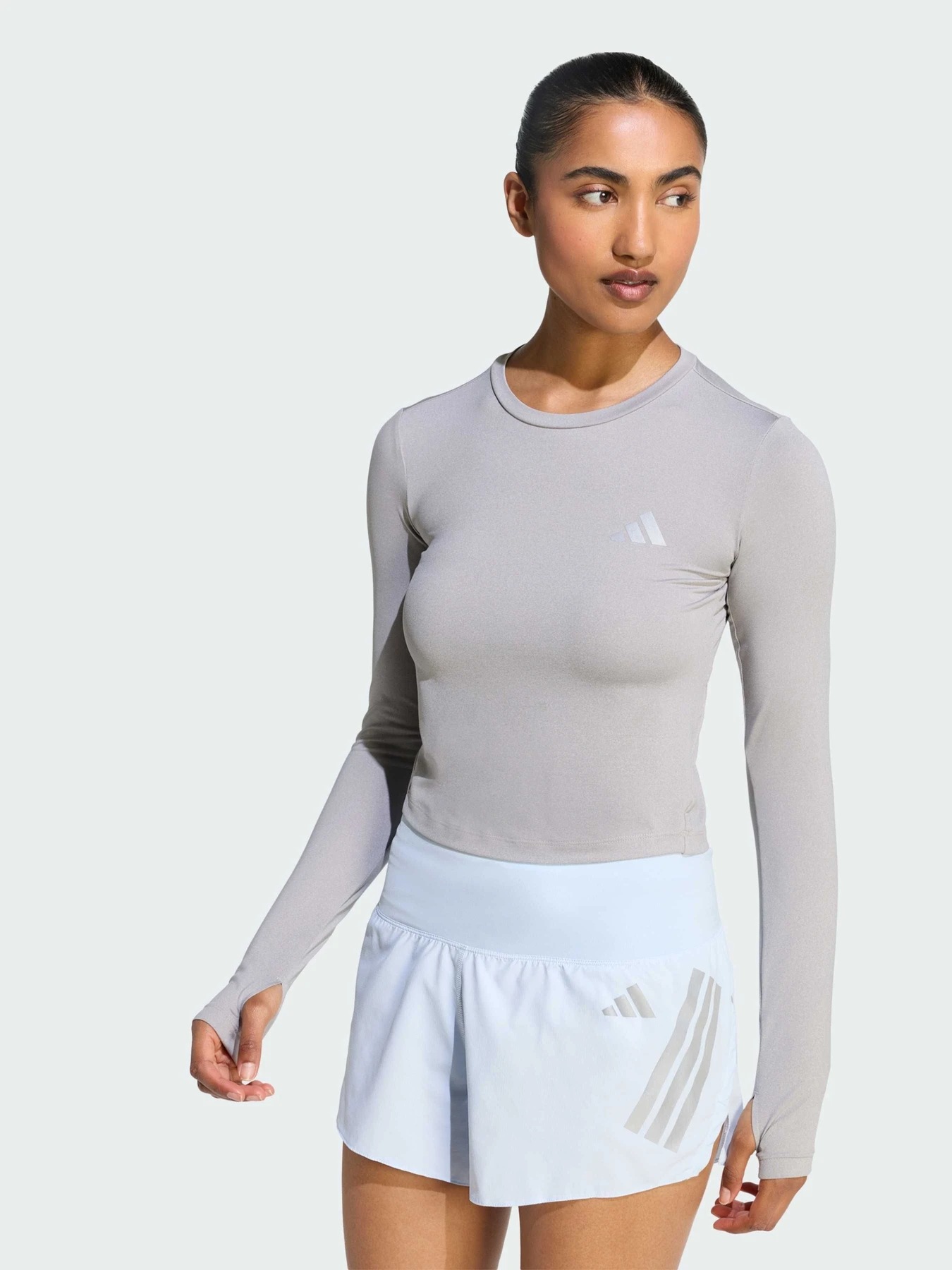 Худи и свитшоты Adidas модель KE8418 Худи и свитшоты Adidas модель KE8418 Фото