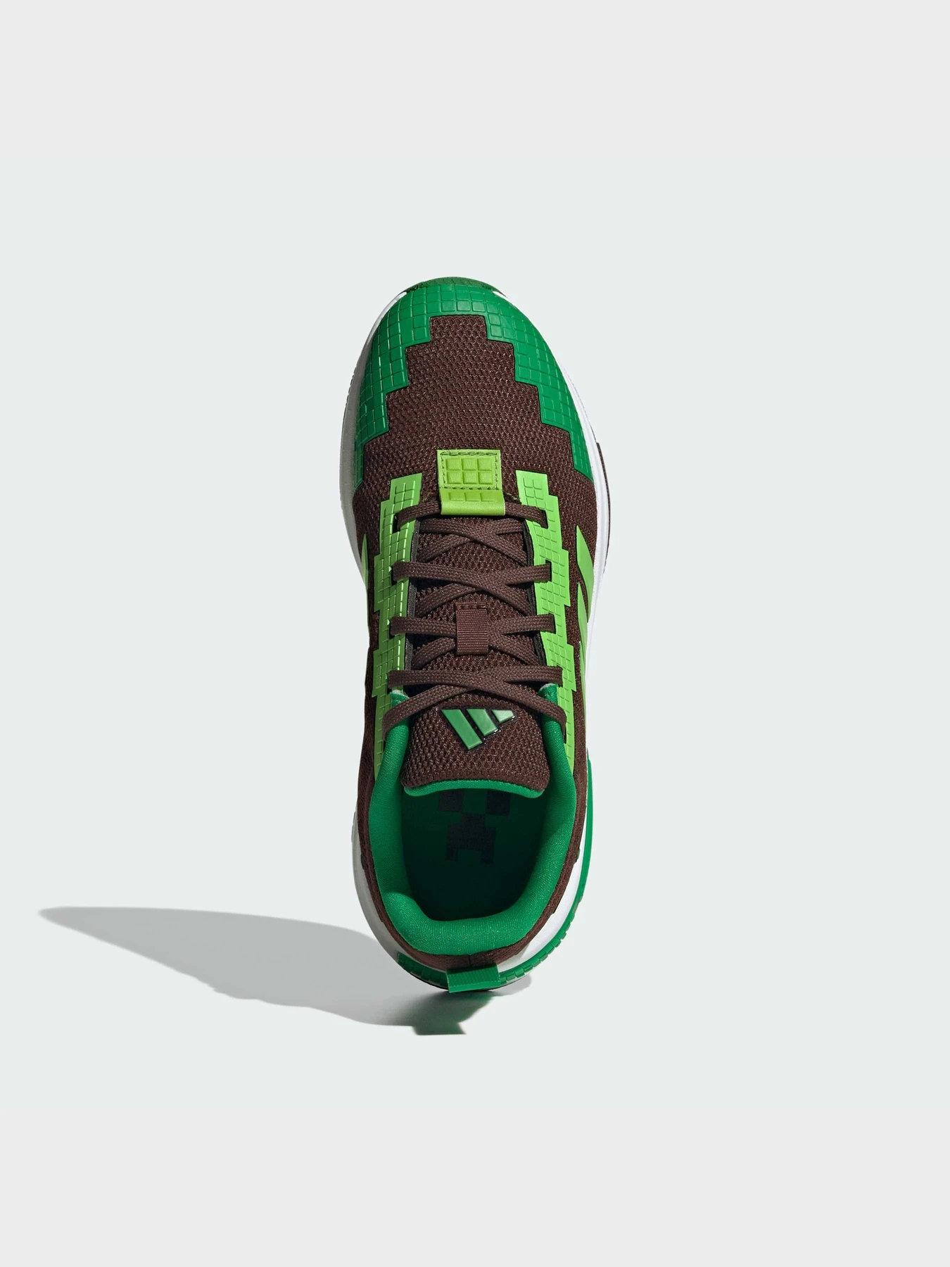 Кроссовки Adidas модель JR1965 Кроссовки Adidas модель JR1965 Фото