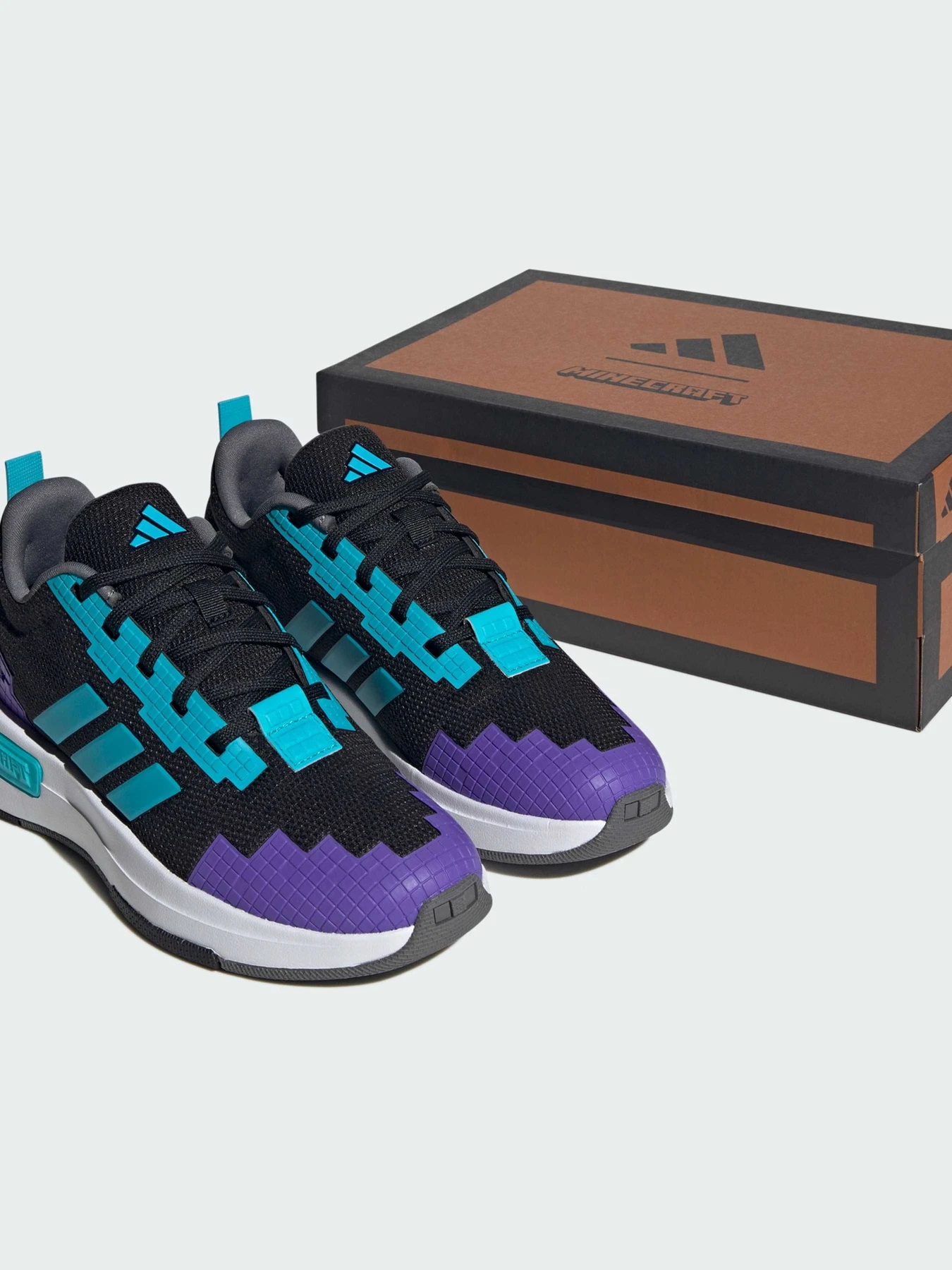 Кроссовки Adidas модель JR1966 Фото