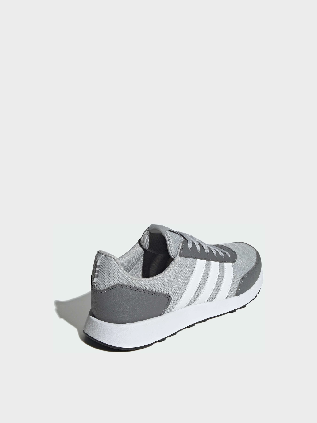 Кроссовки Adidas модель IG6553 Кроссовки Adidas модель IG6553 Фото