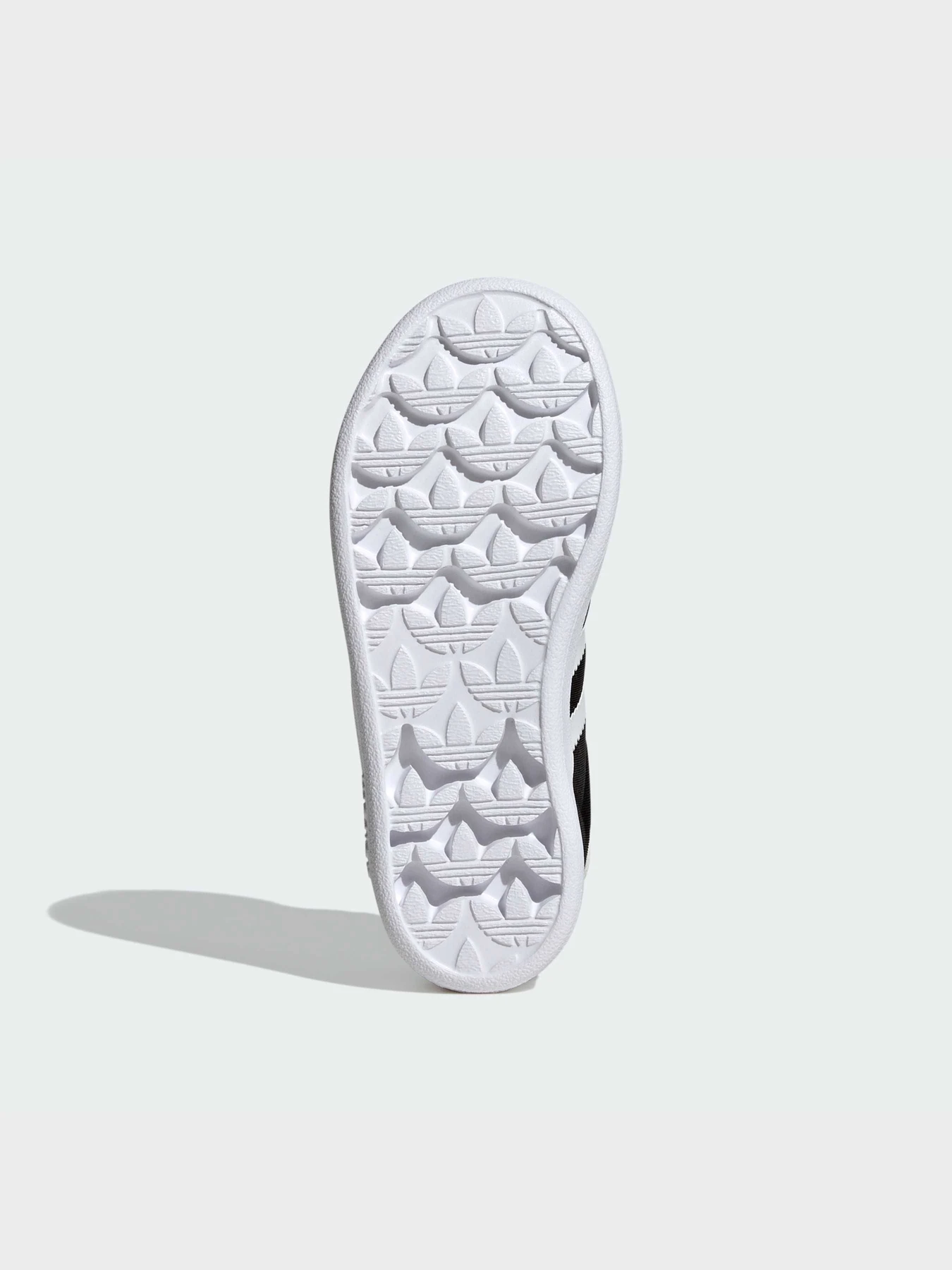 Кеди Adidas Superstar модель IH3503 Кеди Adidas Superstar модель IH3503 Фото
