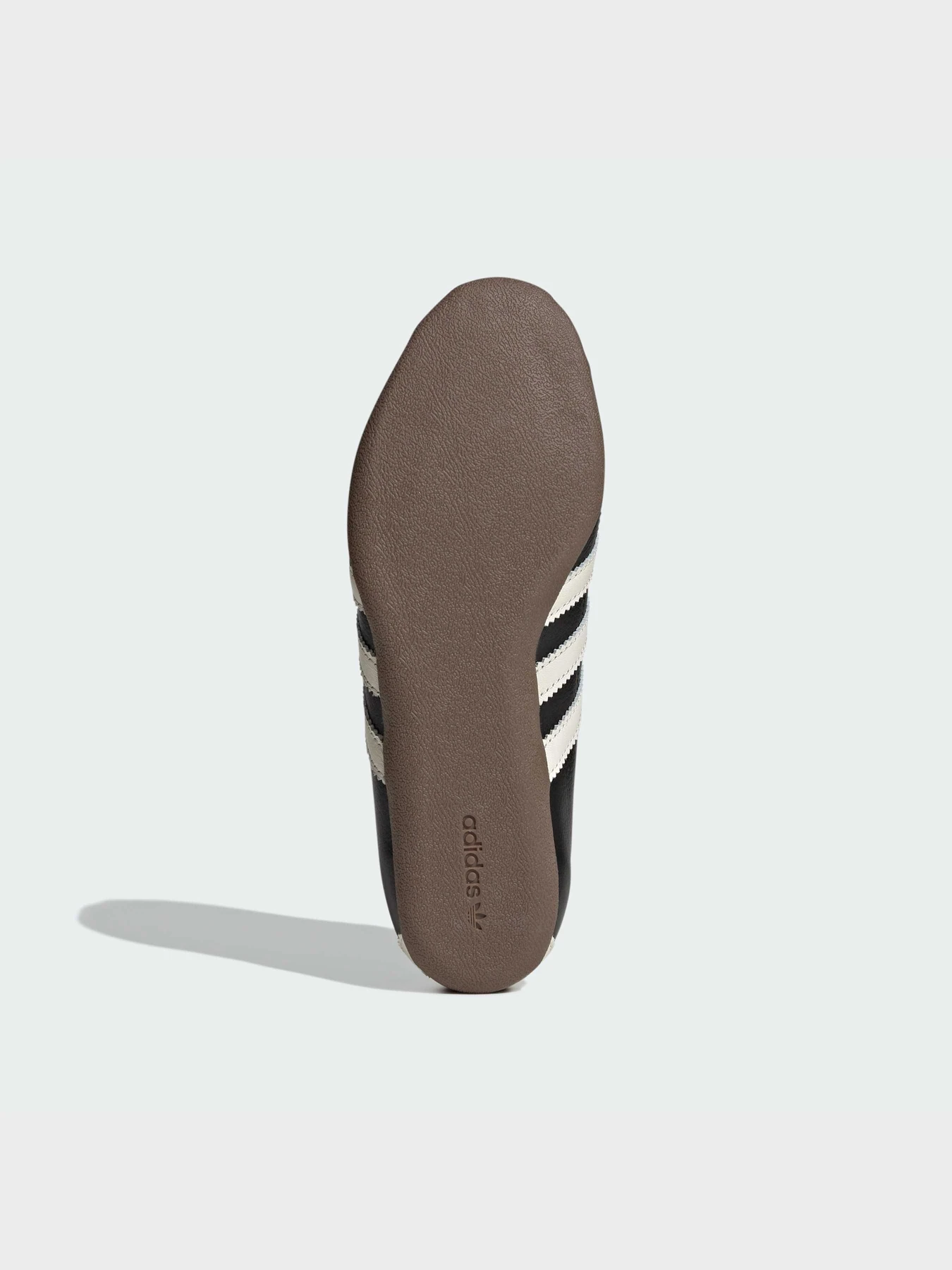 Кеди Adidas модель JQ0598 Кеди Adidas модель JQ0598 Фото
