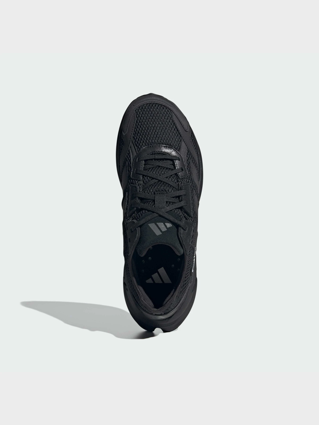 Кроссовки Adidas модель JQ0755 Кроссовки Adidas модель JQ0755 Фото