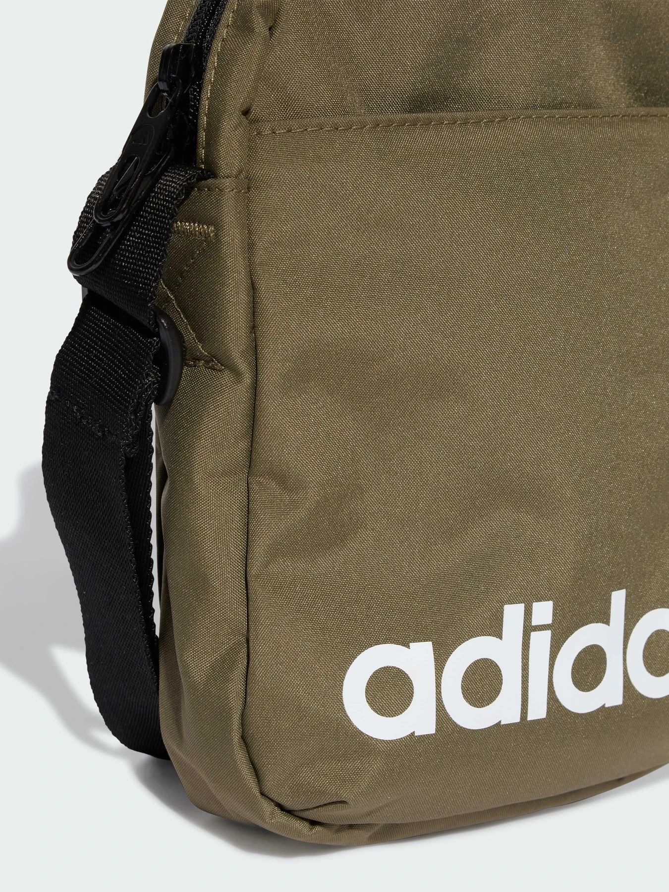 Сумки Adidas модель JX9047 Сумки Adidas модель JX9047 Фото