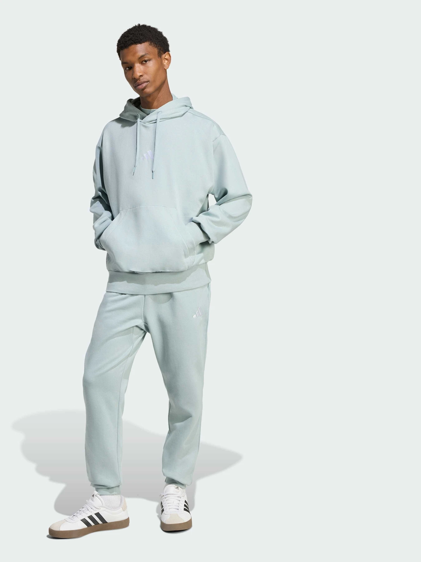 Худі та світшоти Adidas модель KC0908 Худі та світшоти Adidas модель KC0908 Фото