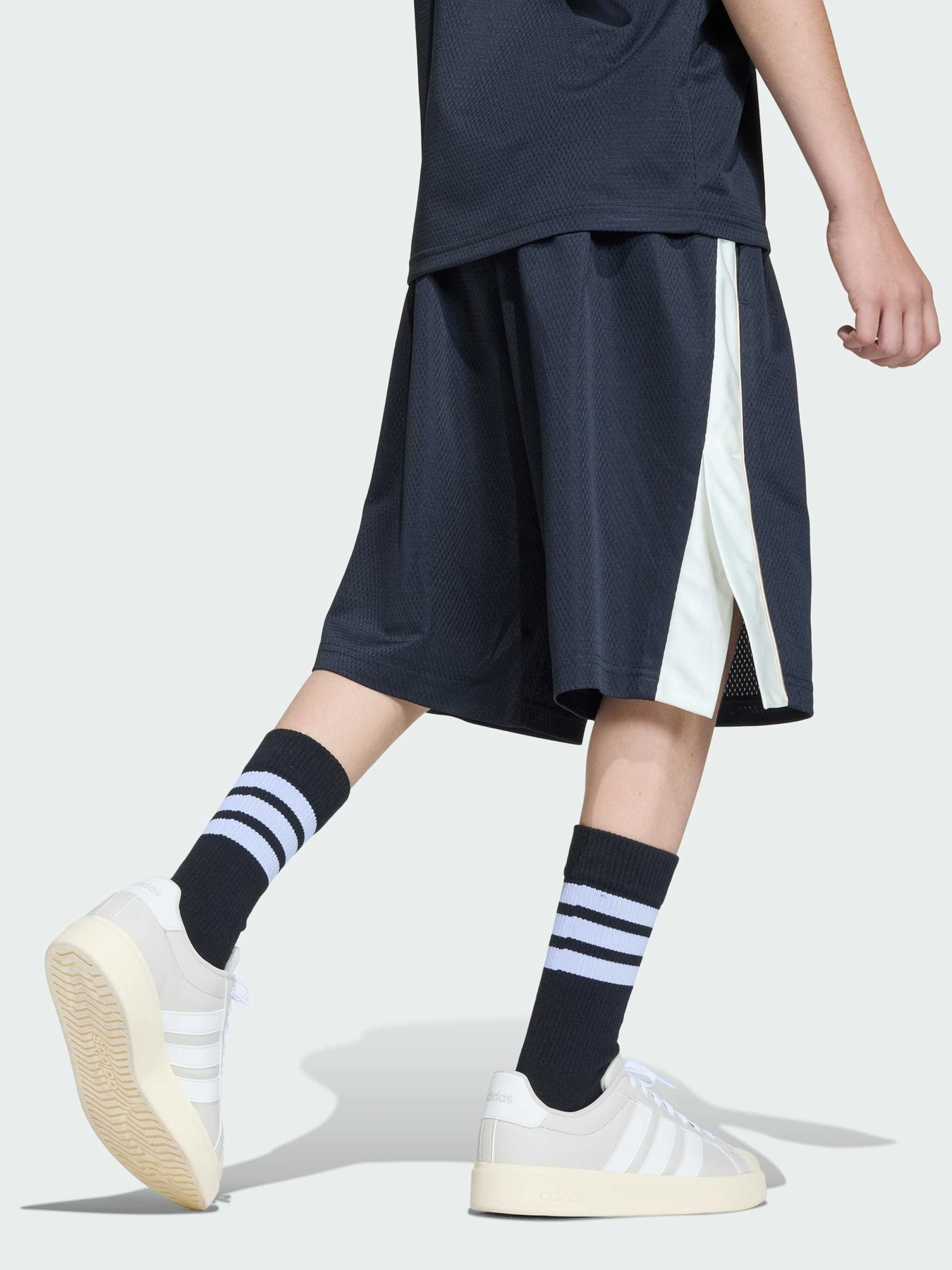 Шорты Adidas модель KC4640 Фото