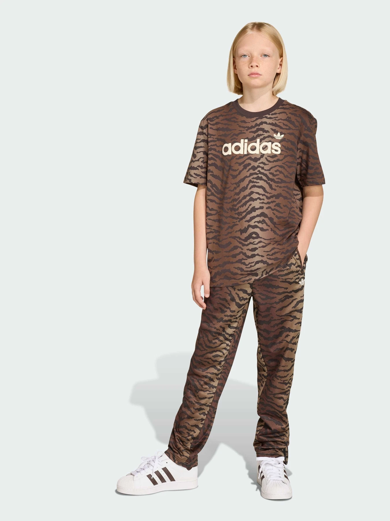 Футболки и поло Adidas Graphics модель KD3212 Фото