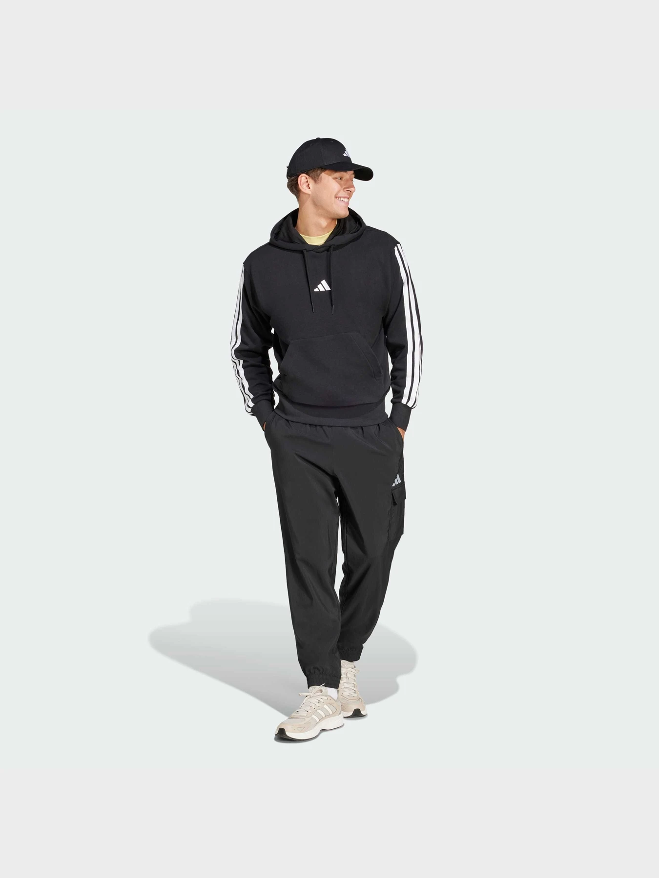 Худи и свитшоты Adidas модель JD1874 Худи и свитшоты Adidas модель JD1874 Фото