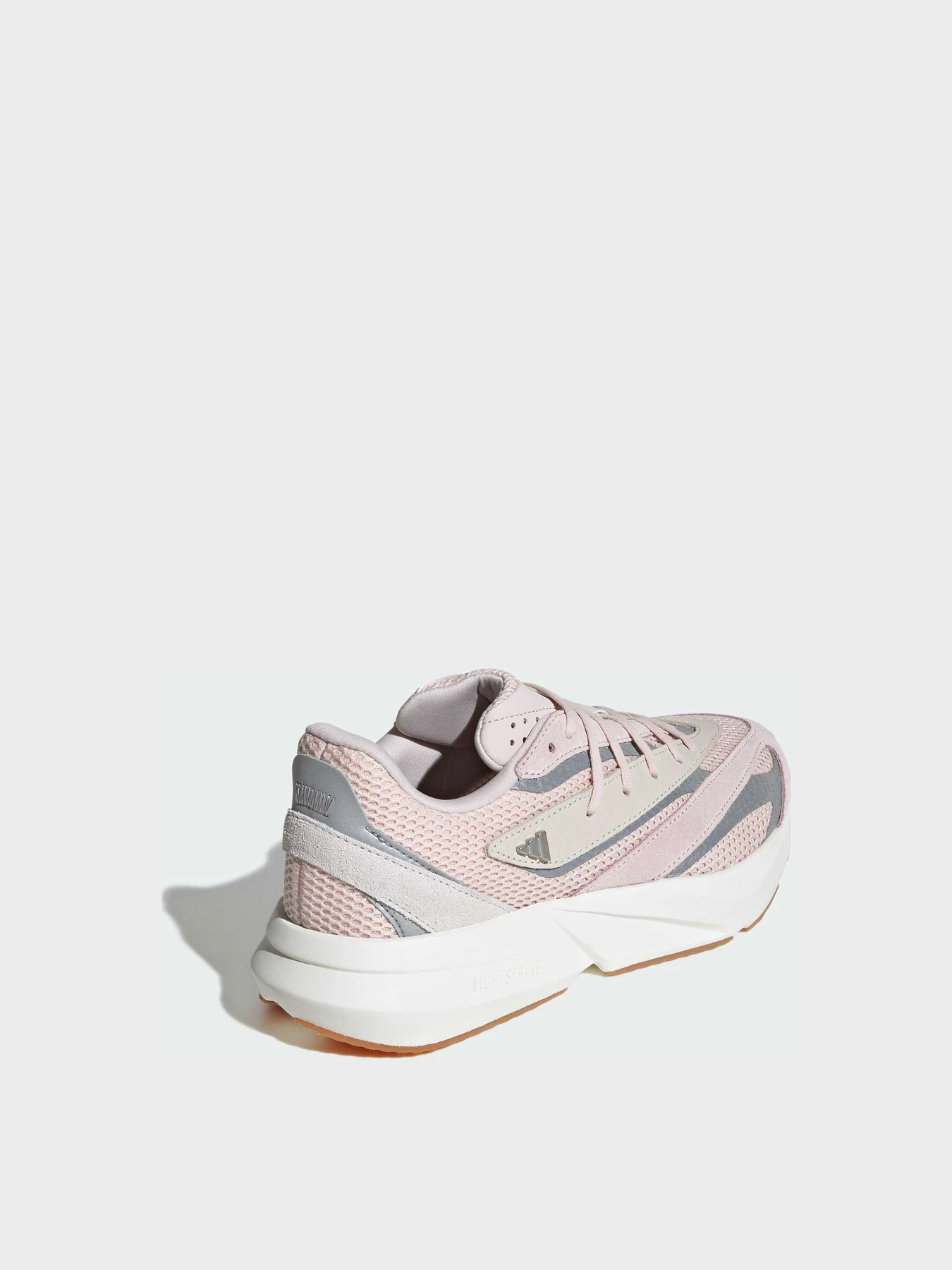 Кроссовки Adidas модель JQ7213 Кроссовки Adidas модель JQ7213 Фото