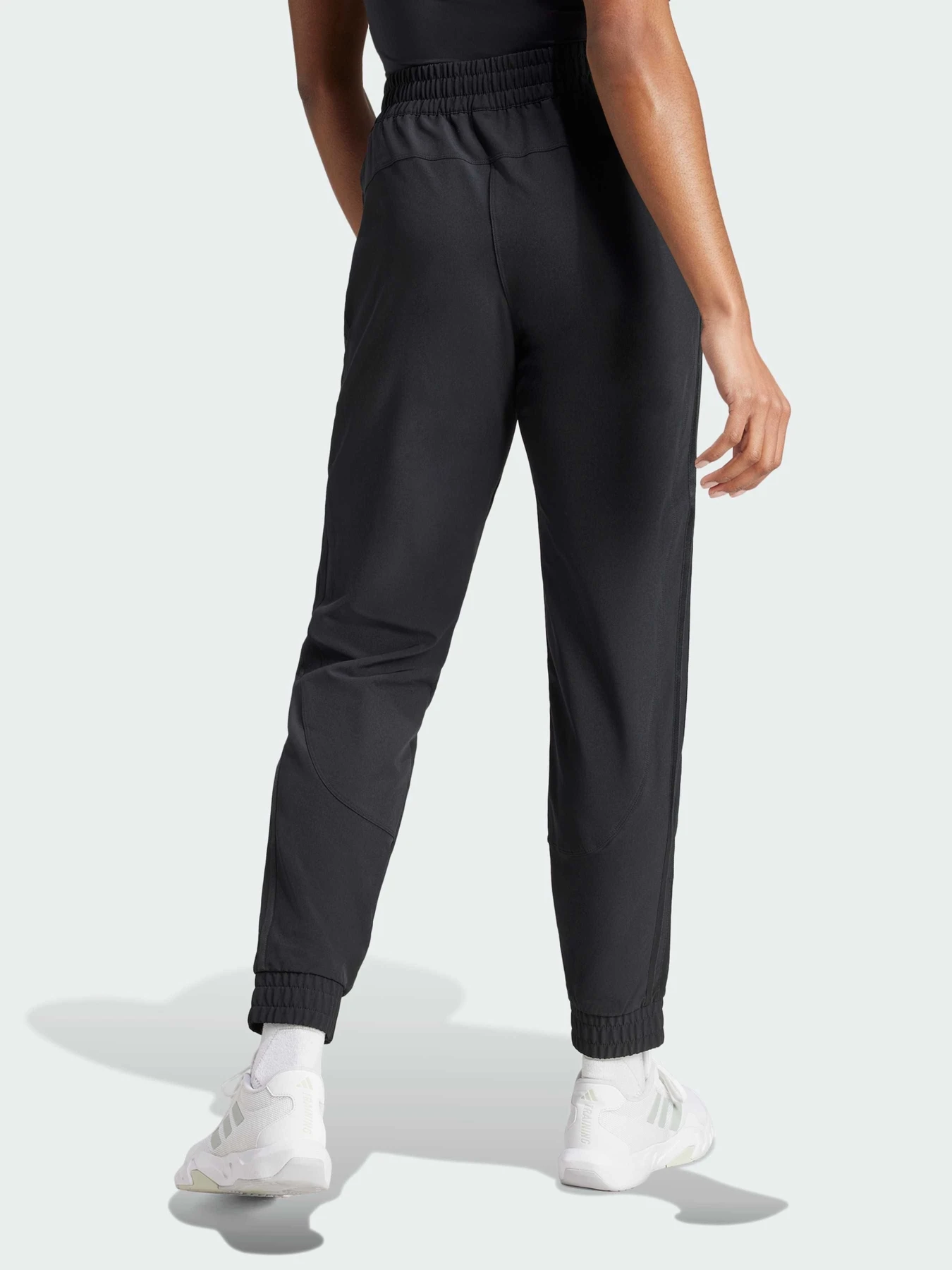 Штани Adidas 3 Stripes модель IK5471 Штани Adidas 3 Stripes модель IK5471 Фото