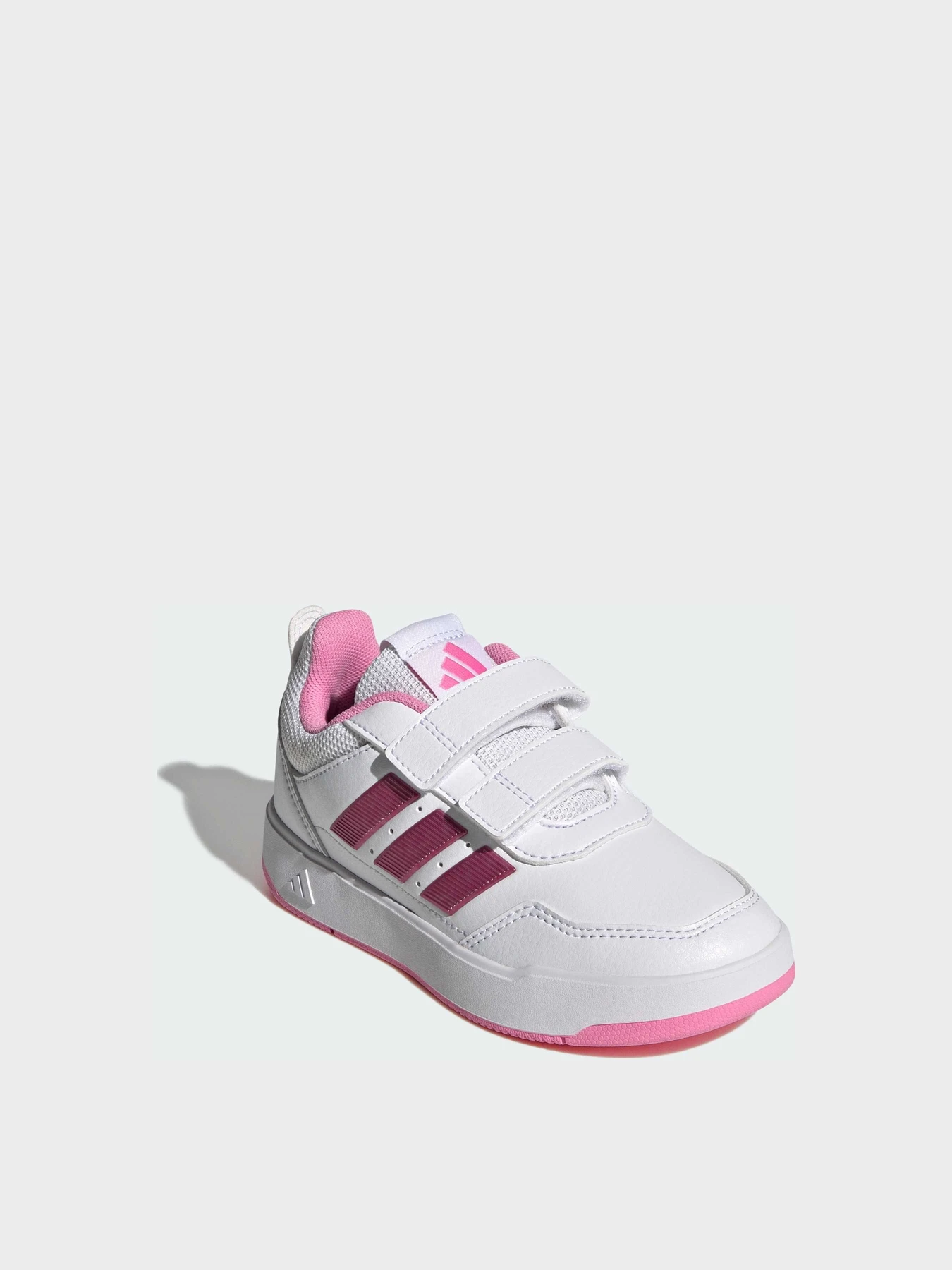 Кроссовки Adidas модель JQ1844 Кроссовки Adidas модель JQ1844 Фото