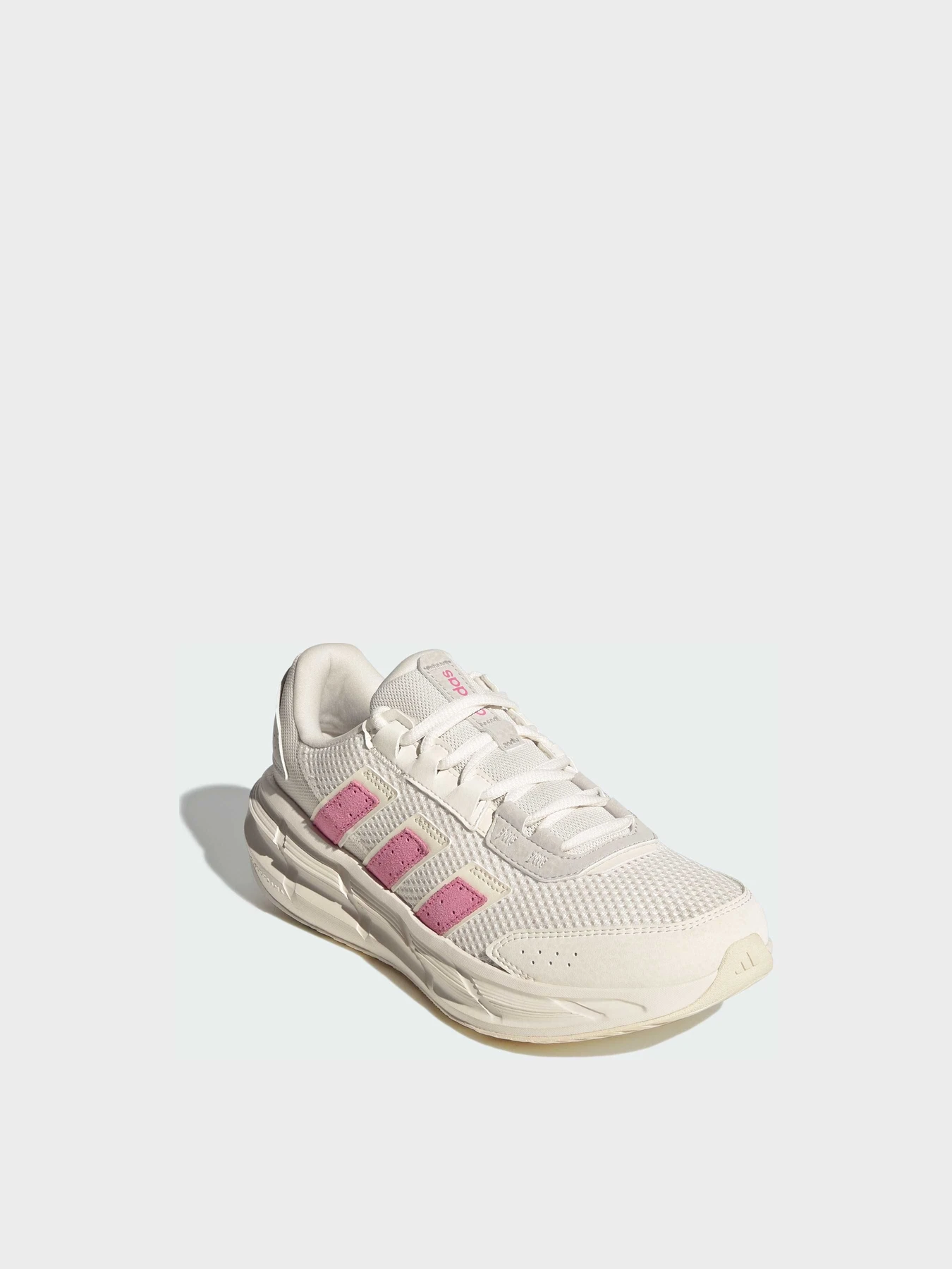 Кросівки Adidas модель JP5947 Кросівки Adidas модель JP5947 Фото