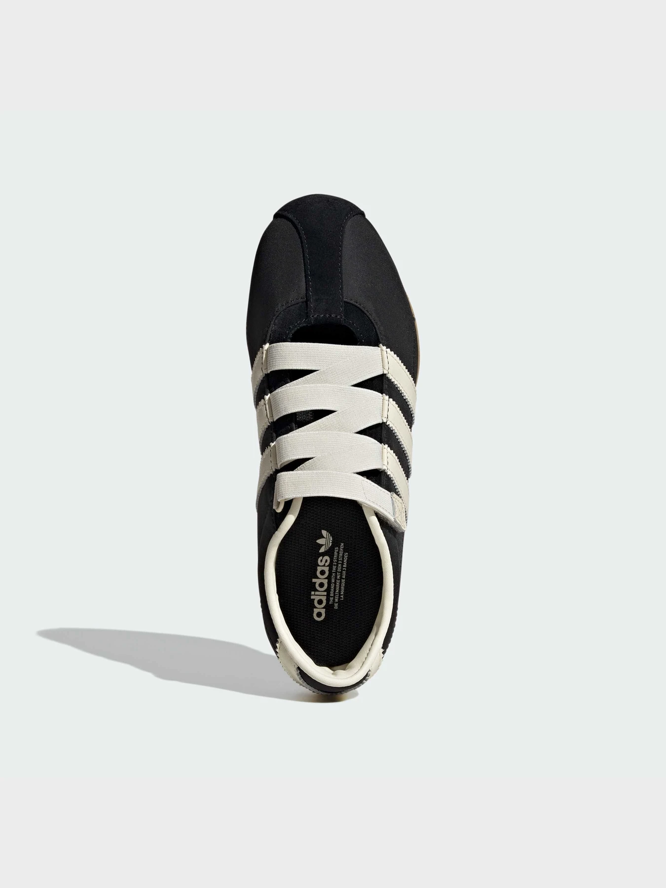 Кроссовки Adidas модель JR4790 Кроссовки Adidas модель JR4790 Фото